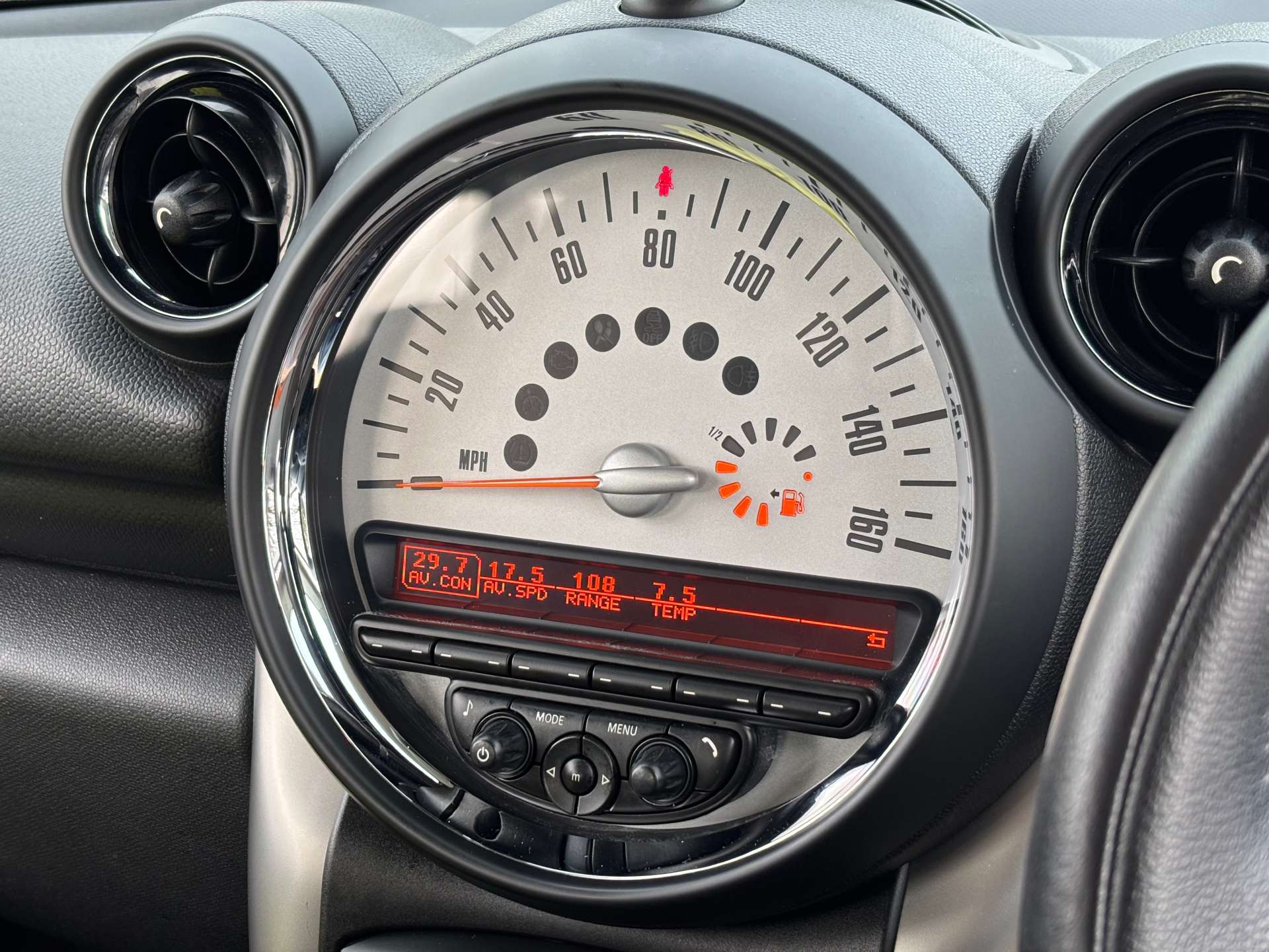 MINI COUNTRYMAN 1.6 Countryman One Auto 5dr #18