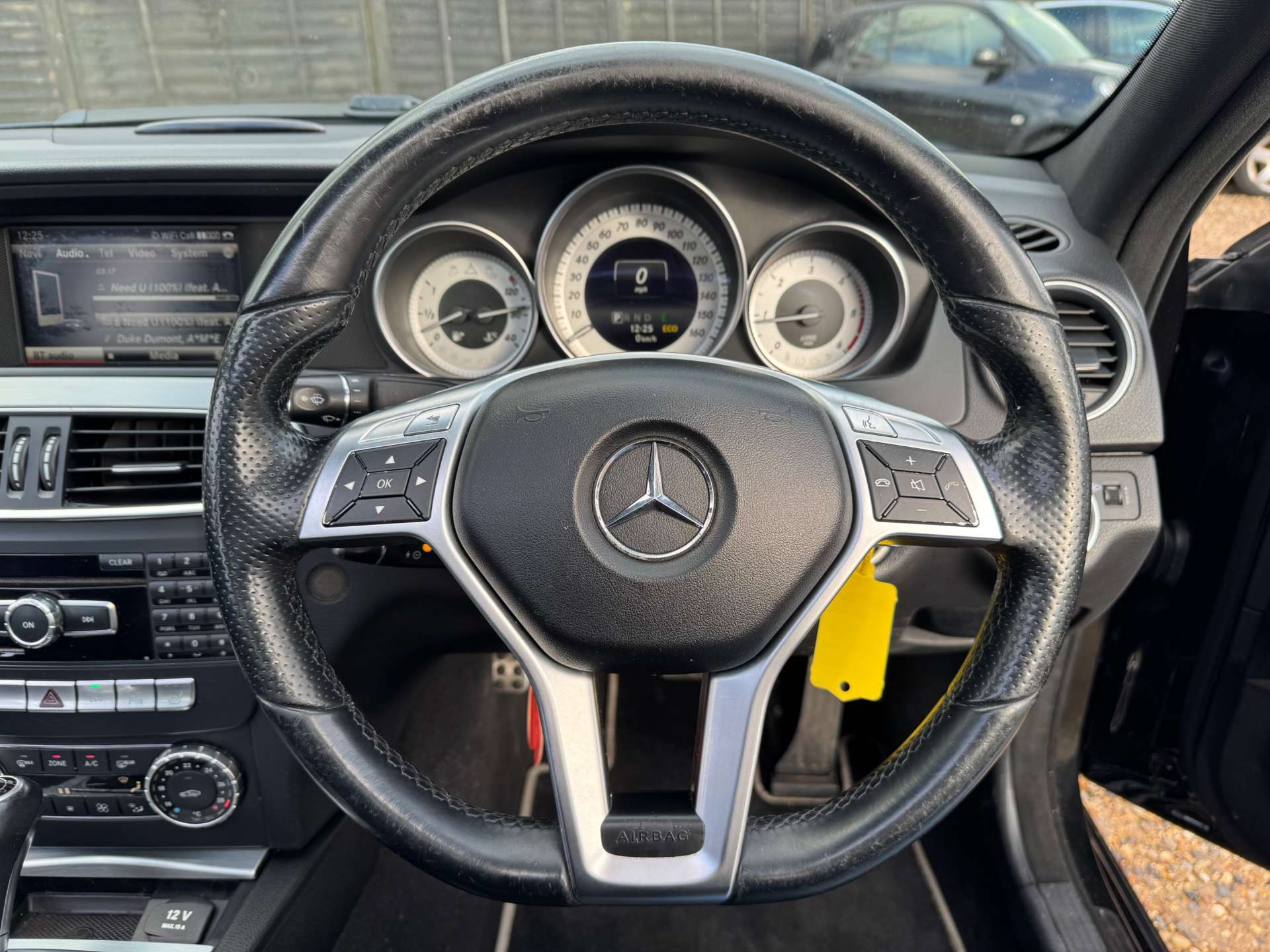 MERCEDES-BENZ C-CLASS 2.1 C220 AMG Sport Edition Premium+ CDi Auto 4dr #18