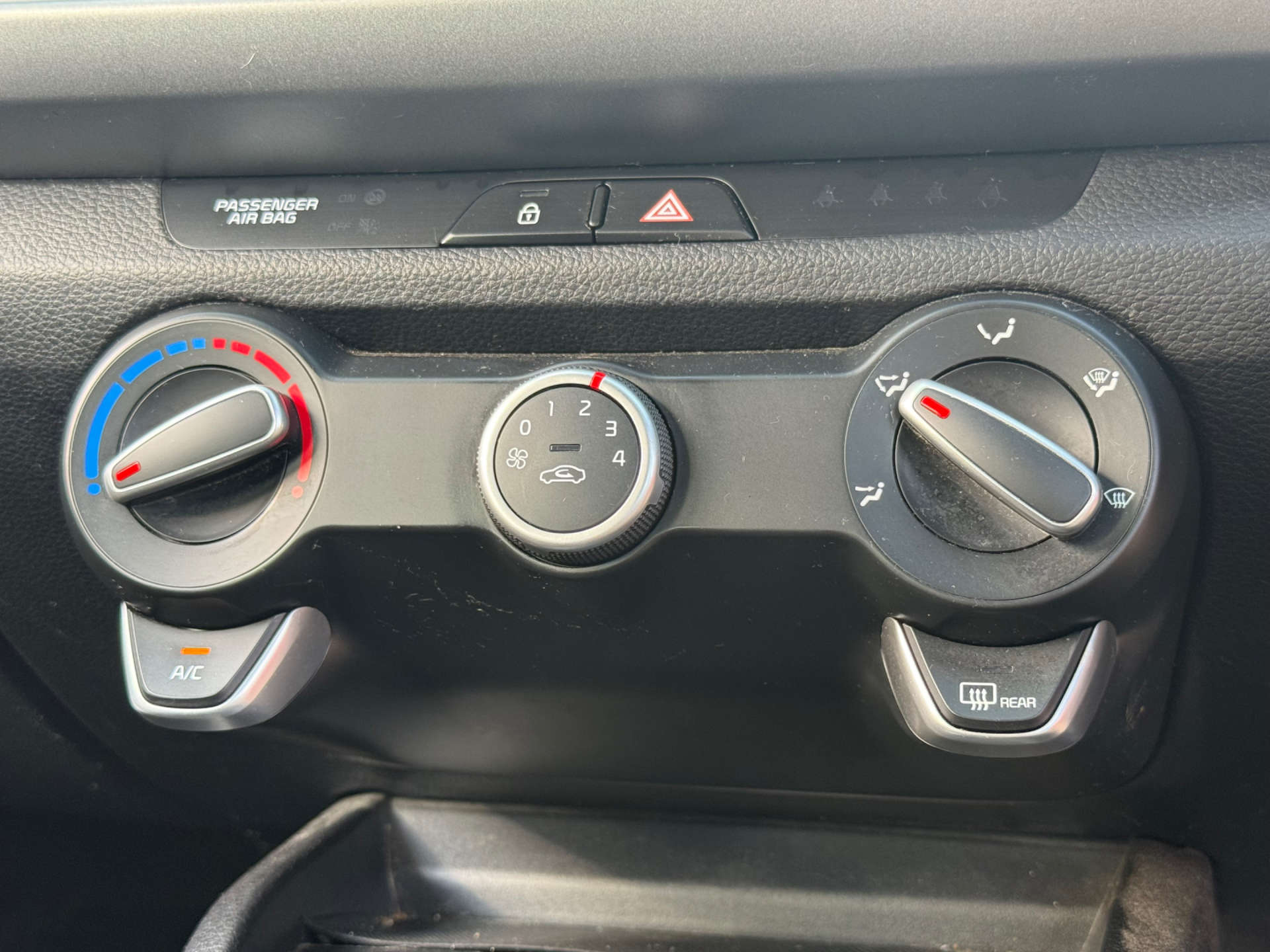 KIA RIO 1.2 Rio 1 5dr #18
