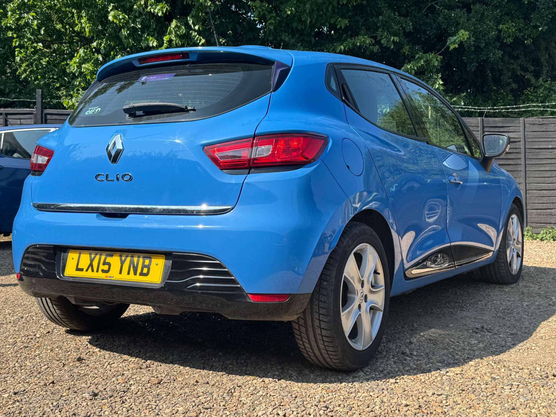 RENAULT CLIO 1.1 Clio Dynamique MediaNav 5dr #6