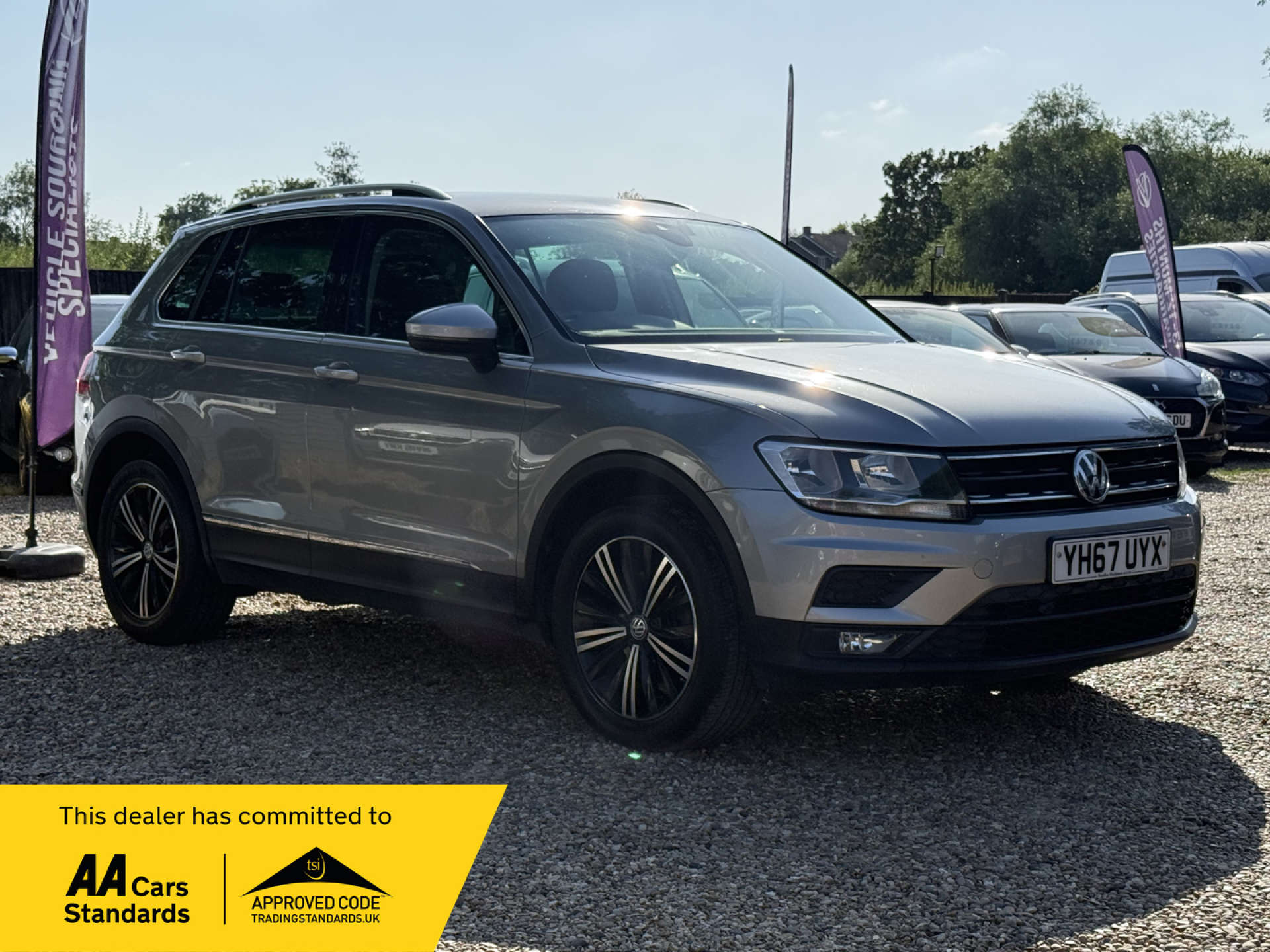 VOLKSWAGEN TIGUAN 2.0 Tiguan SE Nav TDI BlueMotion Technology 4Motion Semi-Auto 4WD 5dr