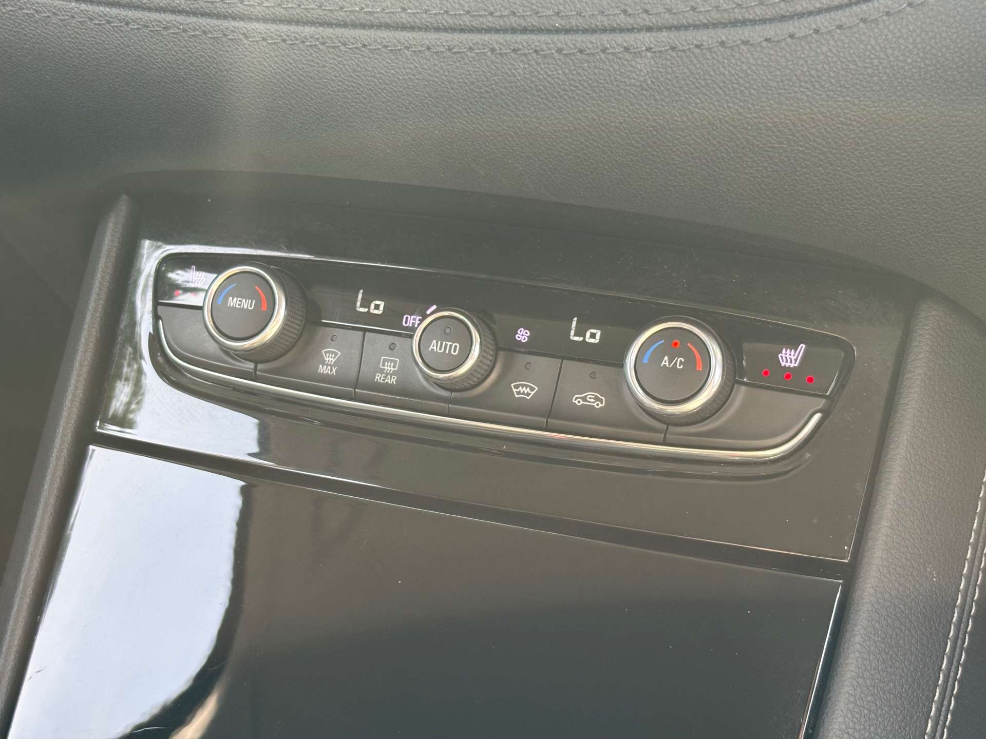 VAUXHALL GRANDLAND X 1.2 Grandland X SRi Nav T 5dr #21