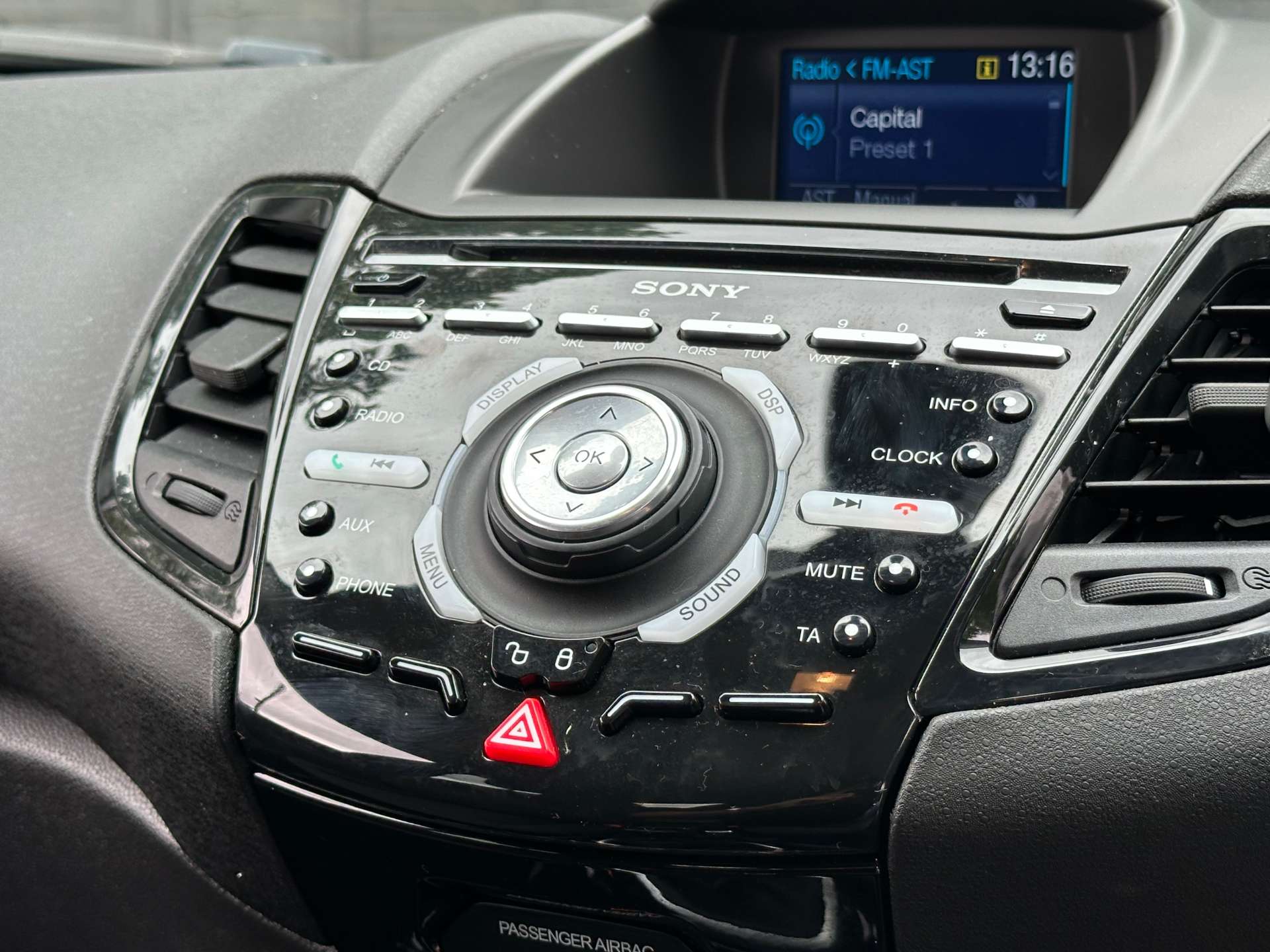 FORD FIESTA 1.0 Fiesta Titanium 5dr #22