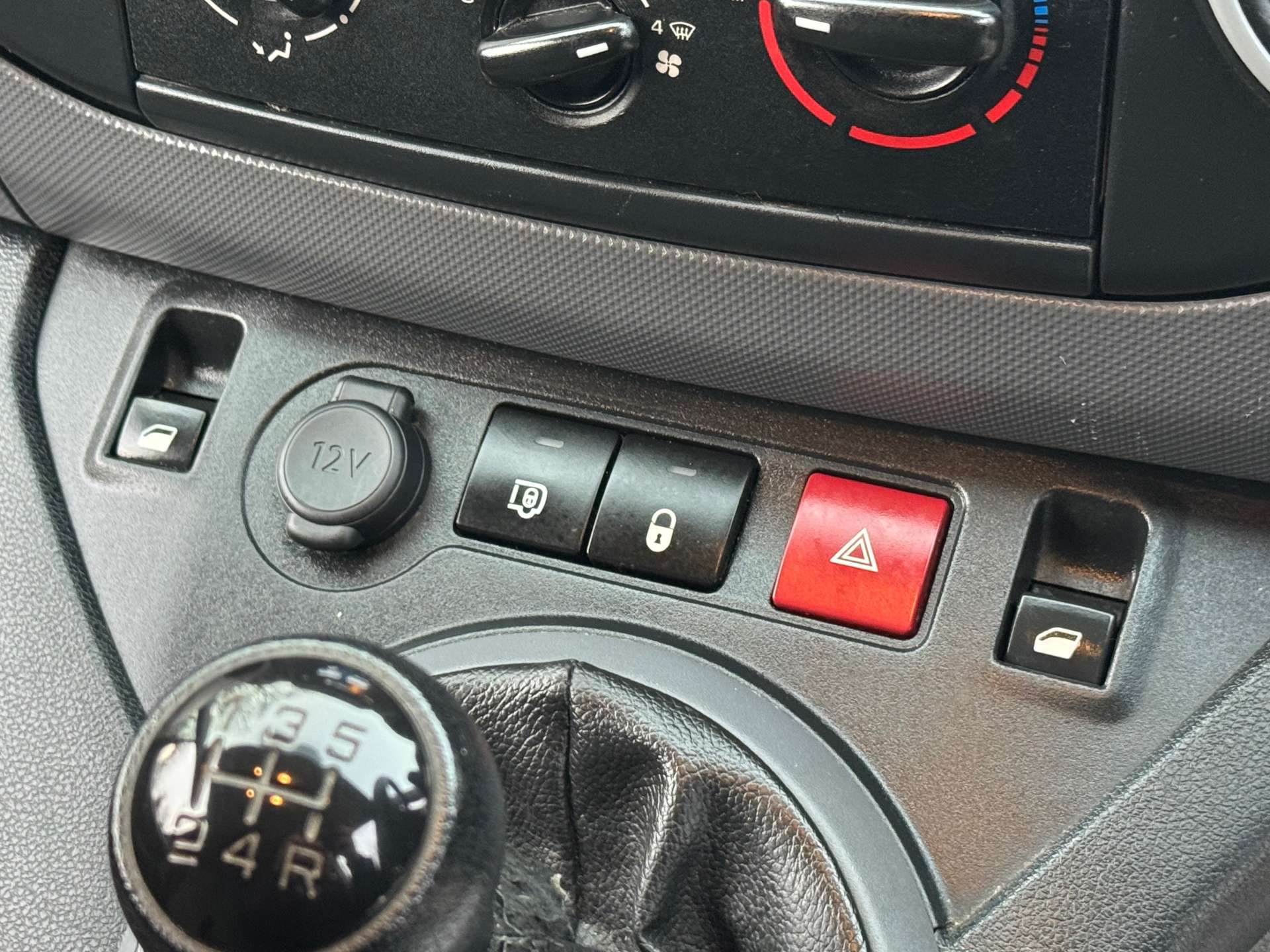 PEUGEOT PARTNER 1.6 Partner Professional L1 Blue HDi #28