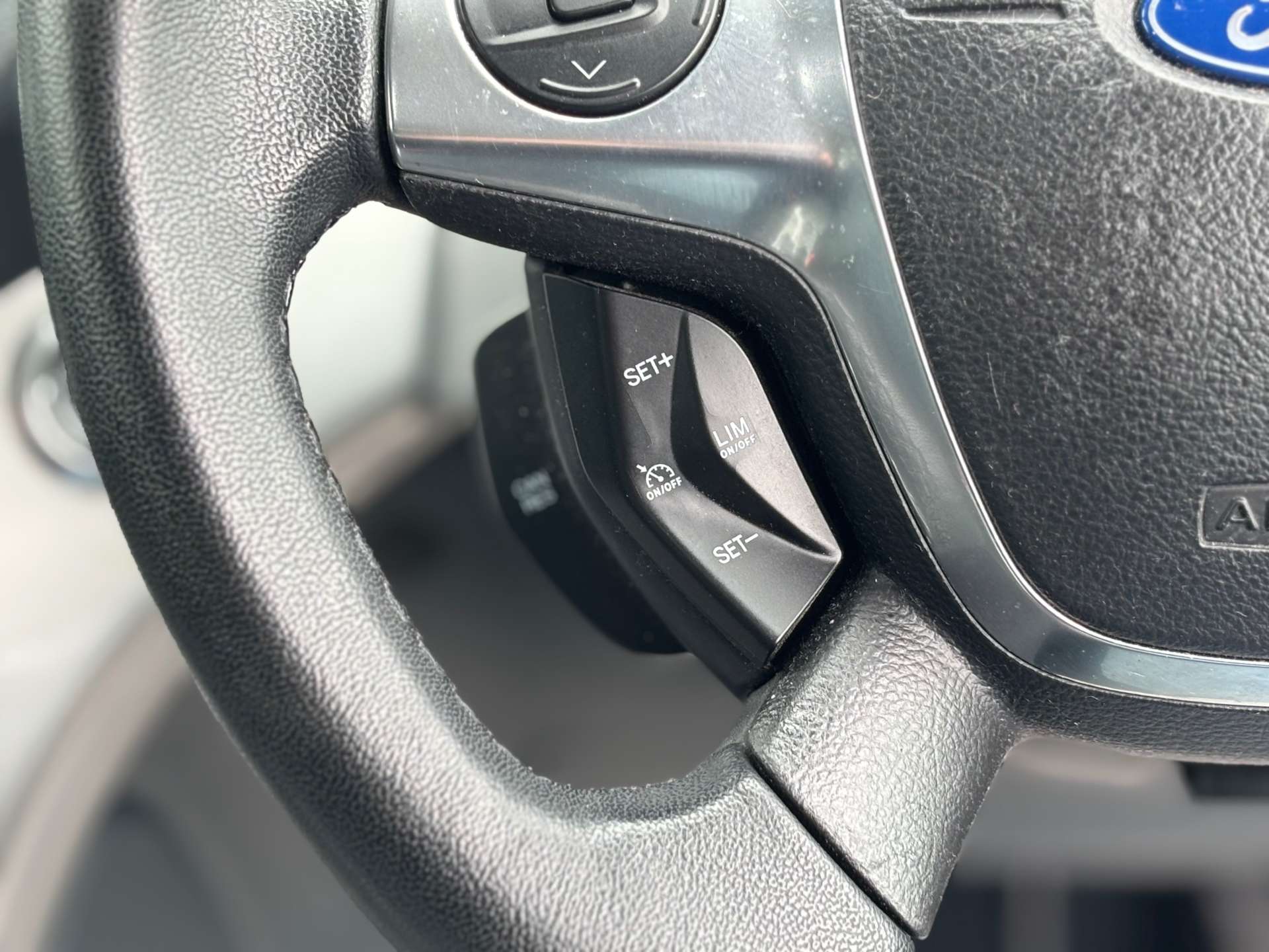 FORD C-MAX 1.6 C-Max Titanium TDCi 5dr #25