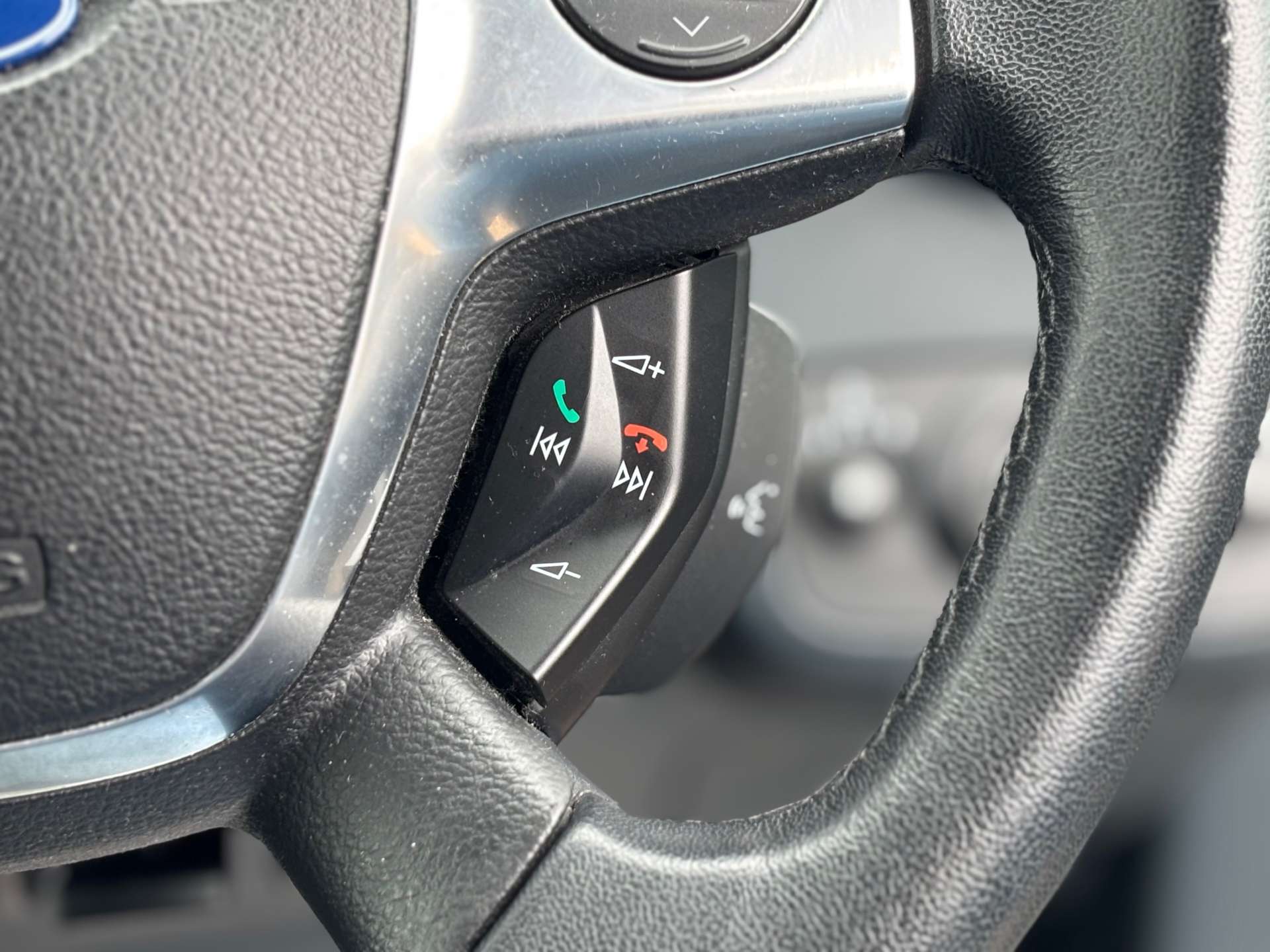 FORD C-MAX 1.6 C-Max Titanium TDCi 5dr #26