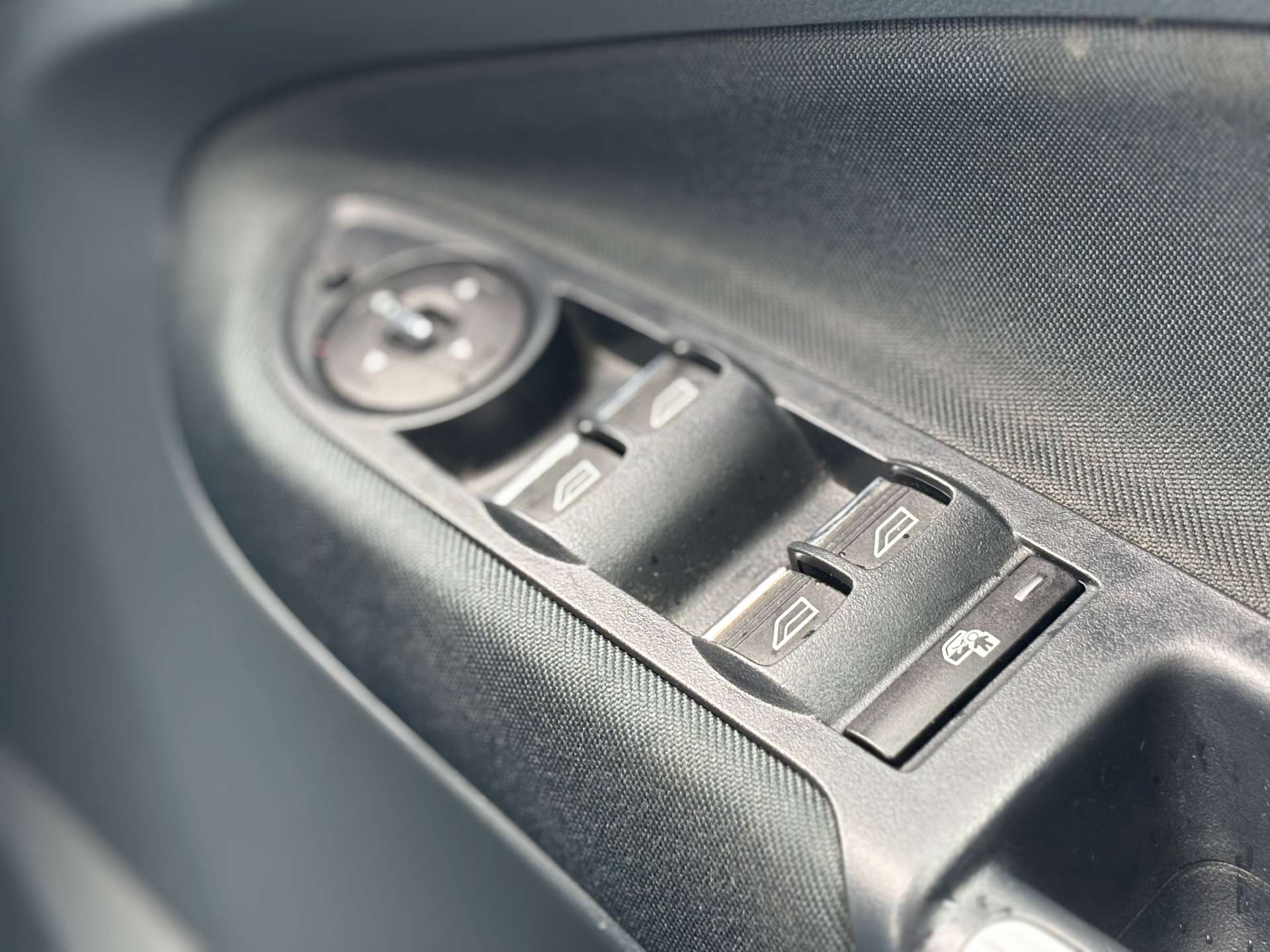 FORD C-MAX 1.6 C-Max Titanium TDCi 5dr #27