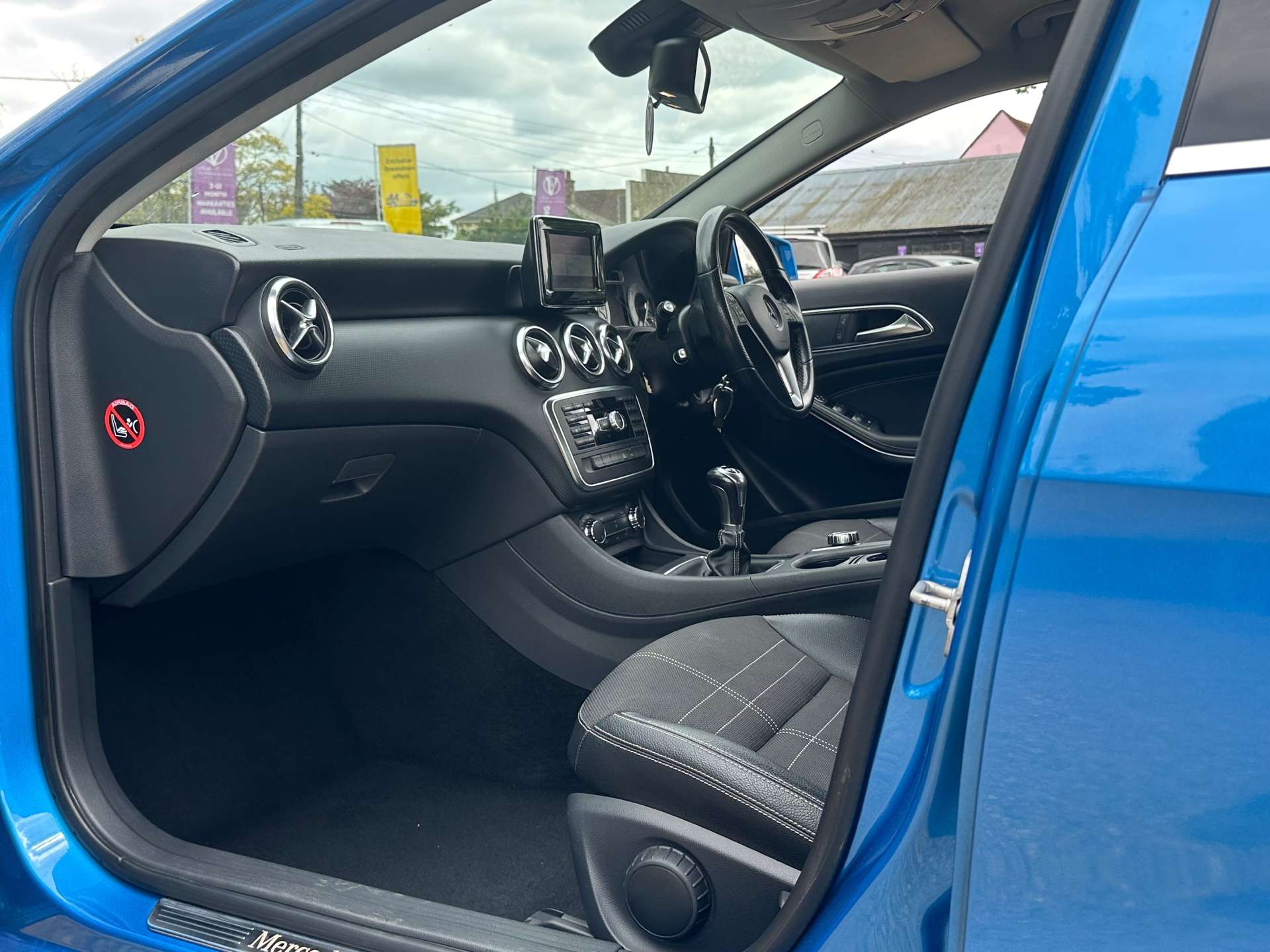 MERCEDES-BENZ A-CLASS 1.8 A200 BlueEfficiency Sport CDi 5dr #14