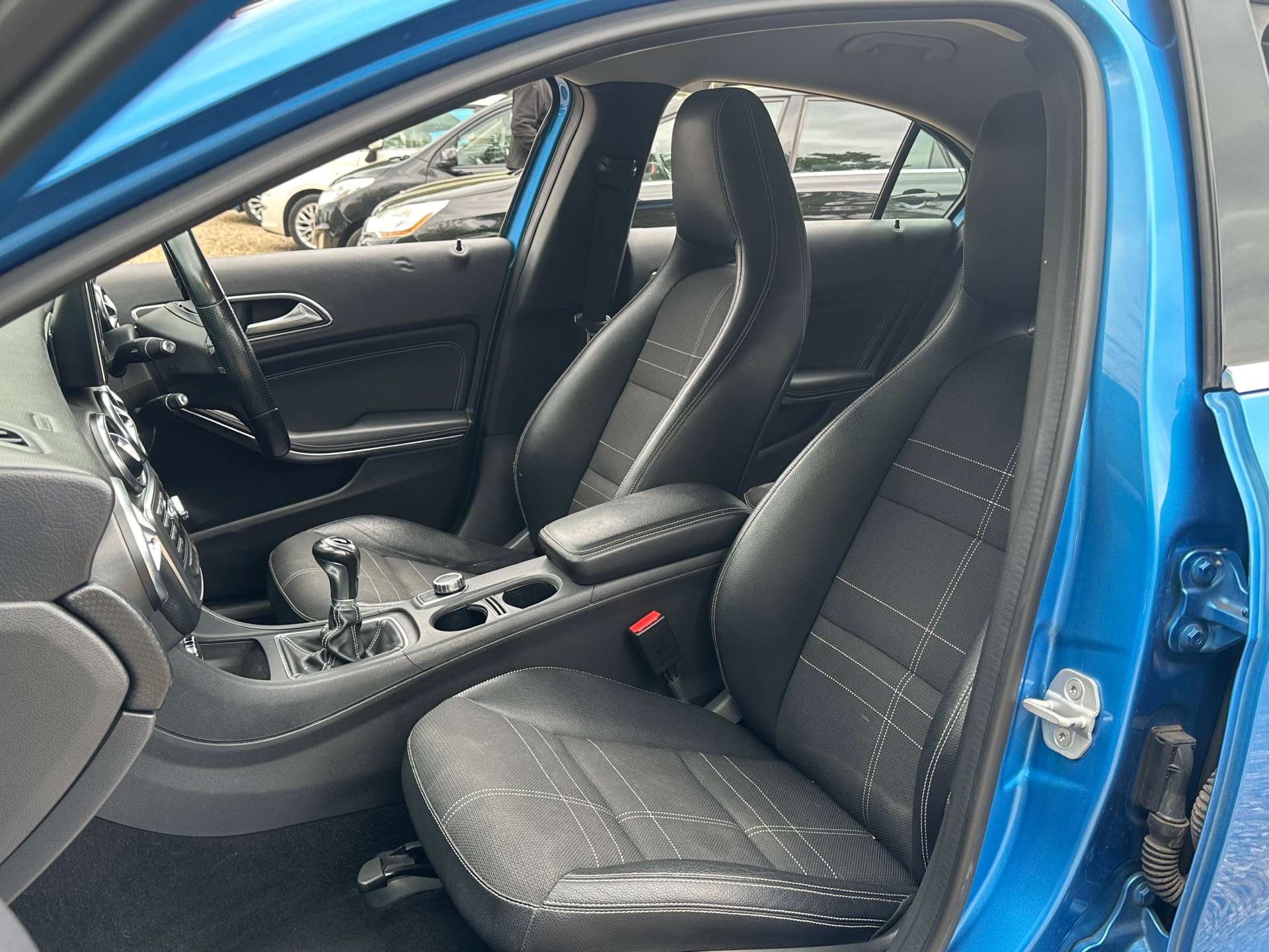 MERCEDES-BENZ A-CLASS 1.8 A200 BlueEfficiency Sport CDi 5dr #15