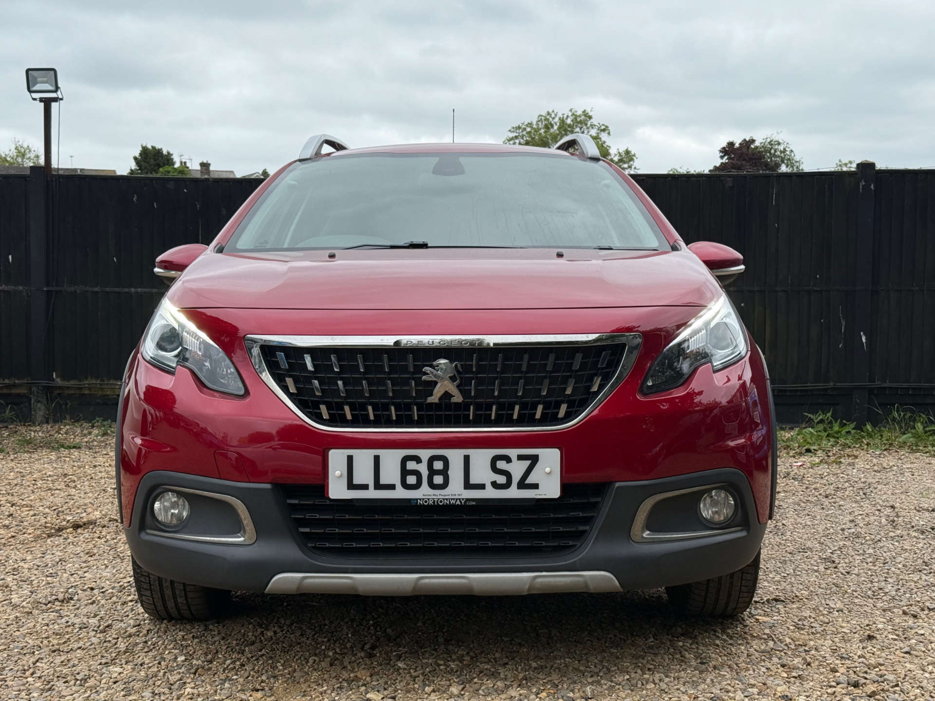 PEUGEOT 2008 1.2 2008 Allure 5dr #1