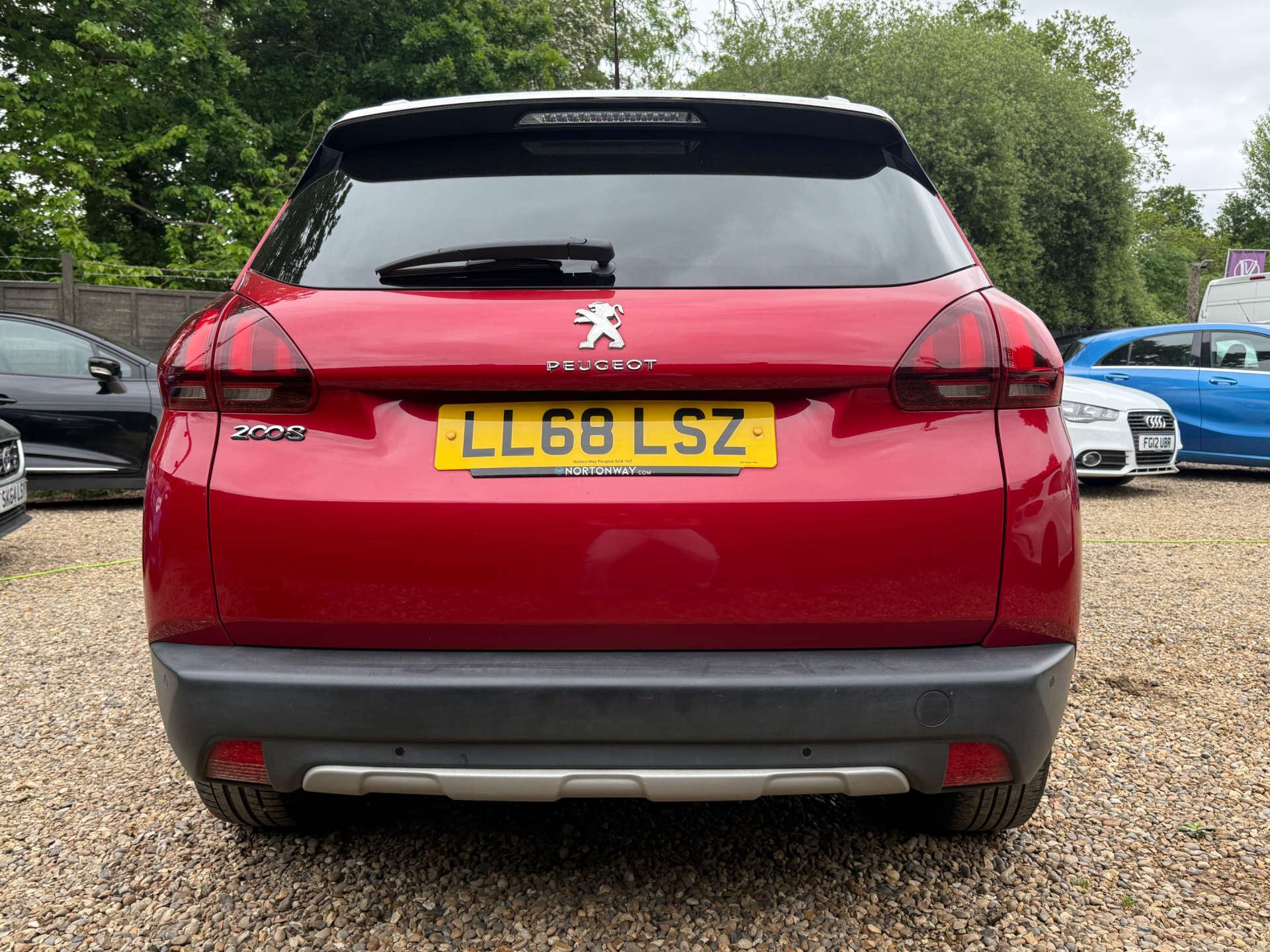 PEUGEOT 2008 1.2 2008 Allure 5dr #5