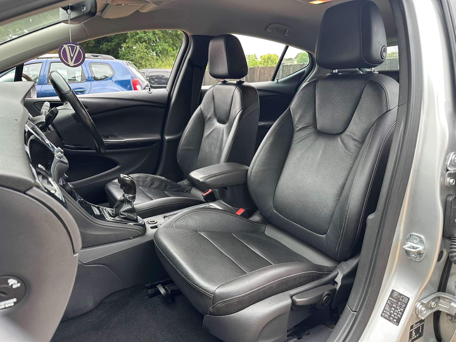 VAUXHALL ASTRA 1.6 Astra Elite Nav CDTI S/S 5dr #17