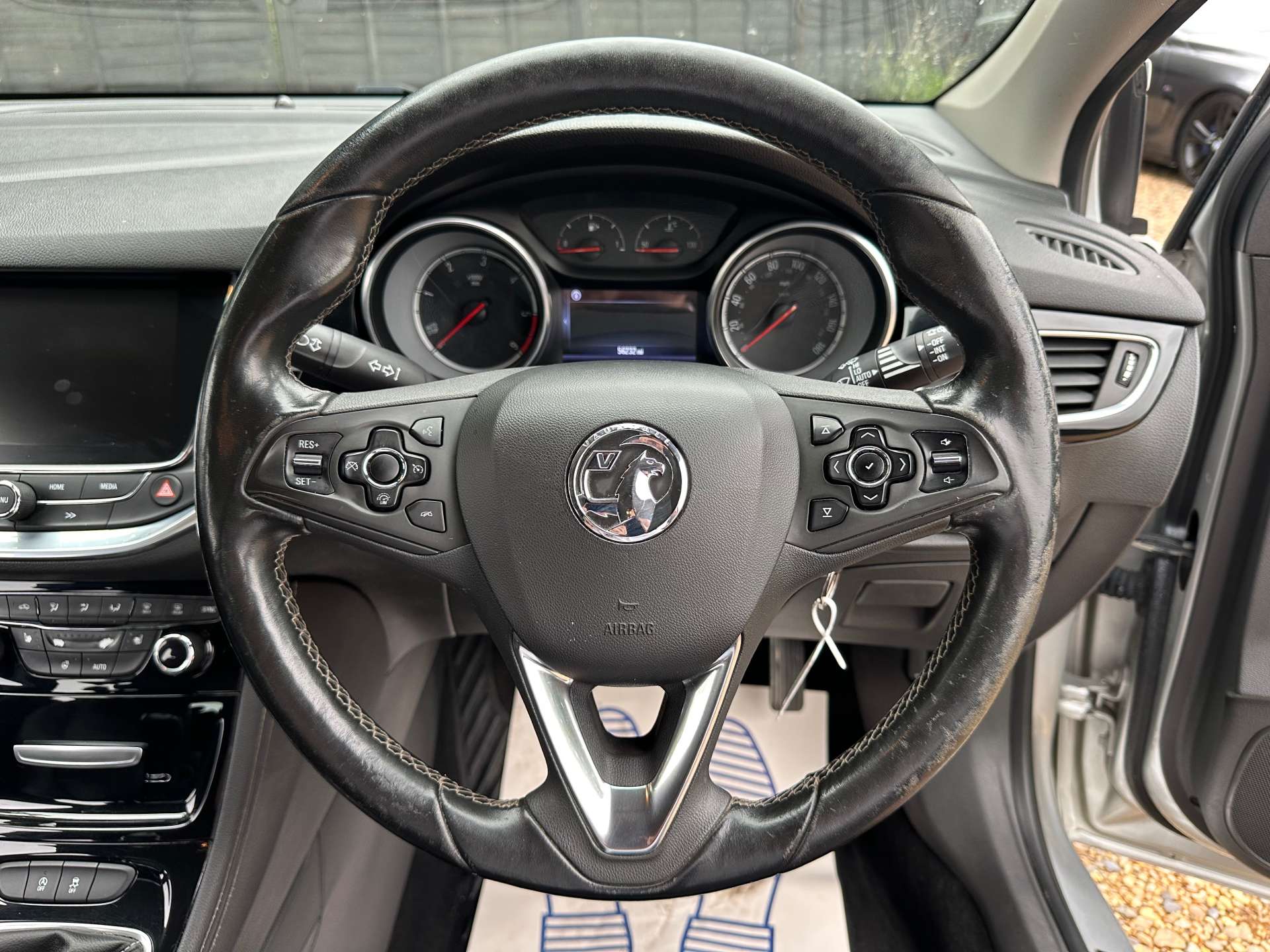 VAUXHALL ASTRA 1.6 Astra Elite Nav CDTI S/S 5dr #18