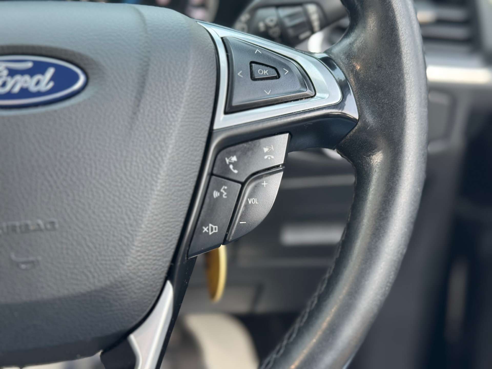 FORD S-MAX 2.0 S-Max Titanium TDCI 5dr #32