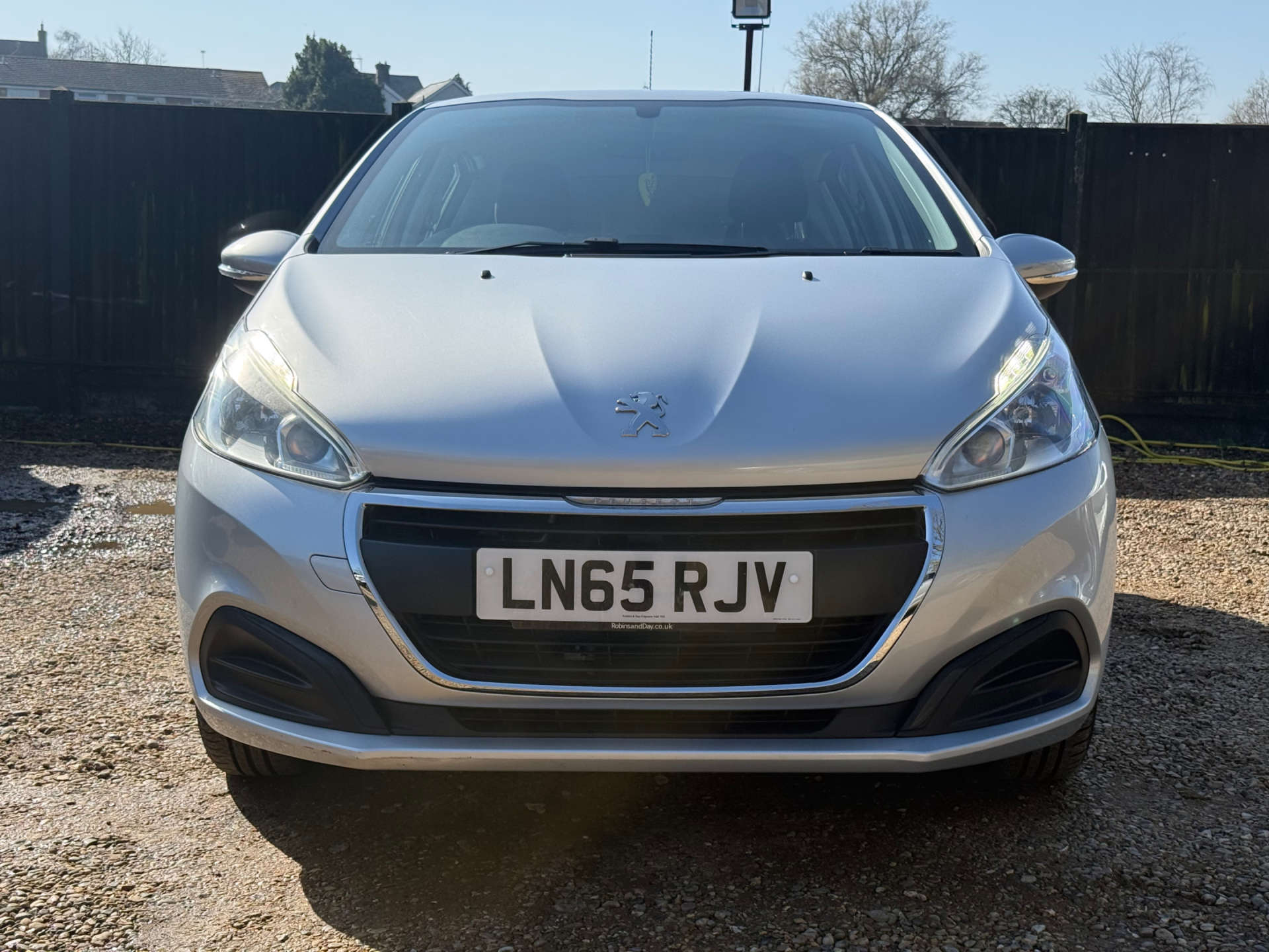 PEUGEOT 208 1.2 208 Active S/S Semi-Auto 5dr #1