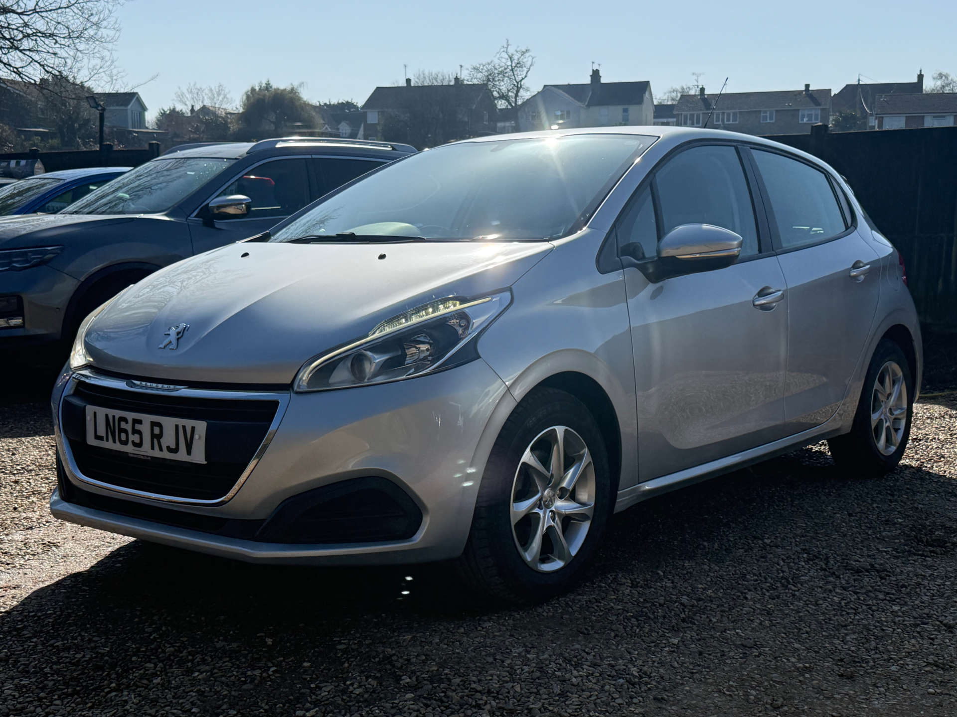 PEUGEOT 208 1.2 208 Active S/S Semi-Auto 5dr #2