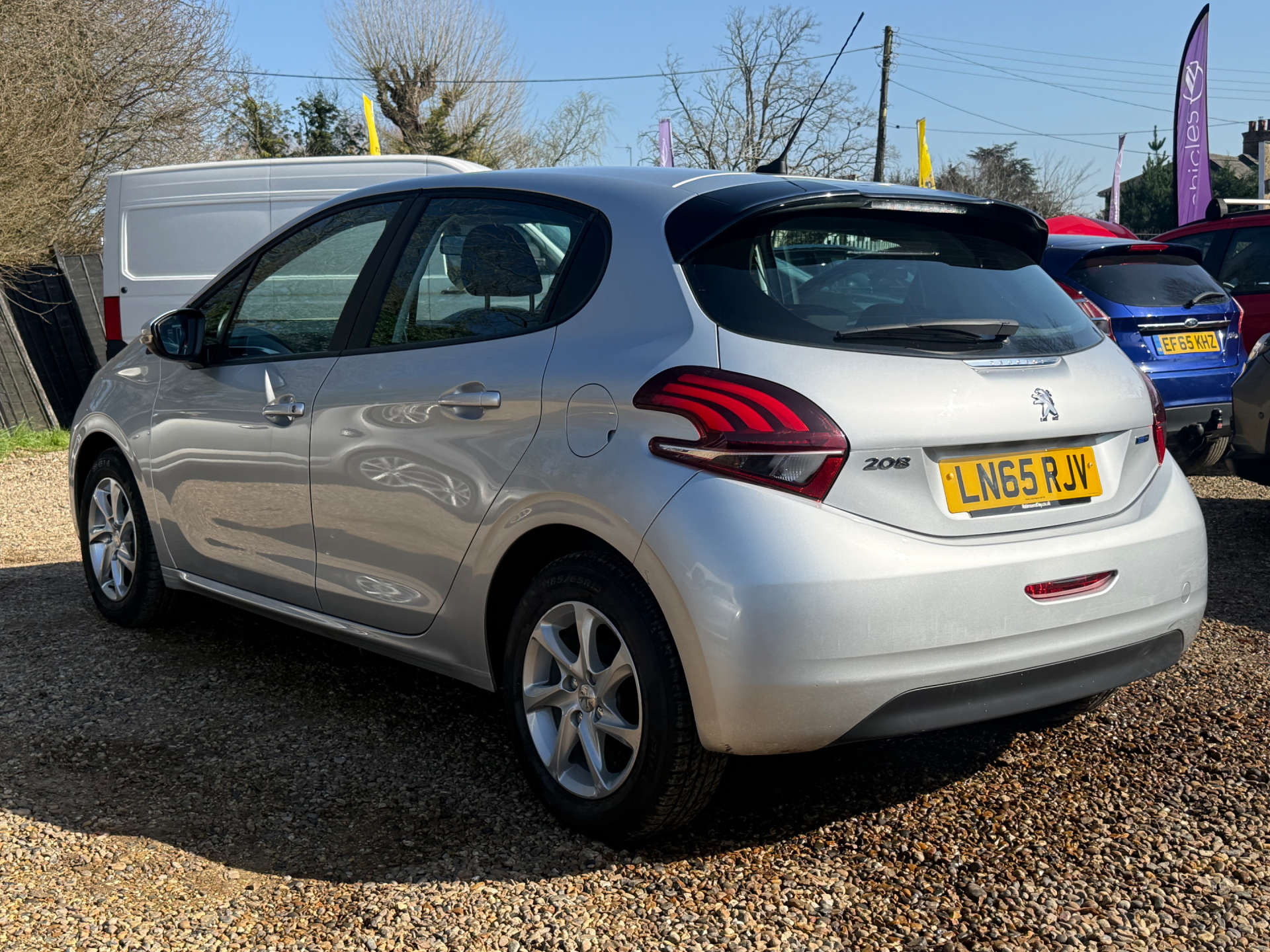 PEUGEOT 208 1.2 208 Active S/S Semi-Auto 5dr #4