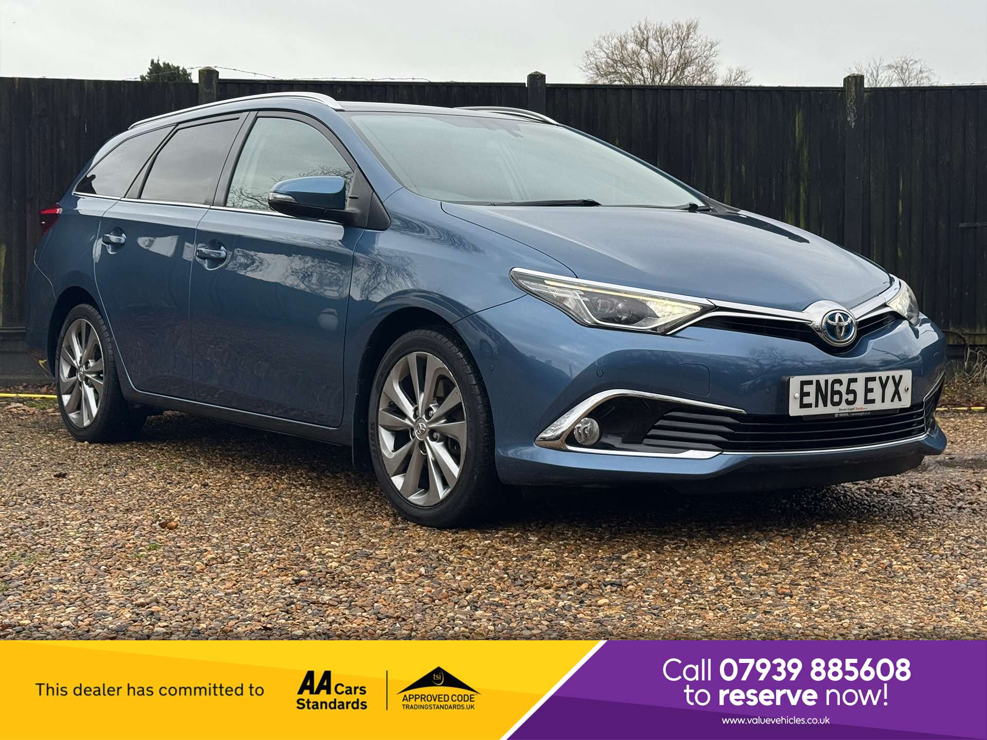 2016 AURIS 1.8 AURIS EXCEL VVT I HYBRID CVT 5DR 88,500 MILES 2016 AUTOMATIC... photo