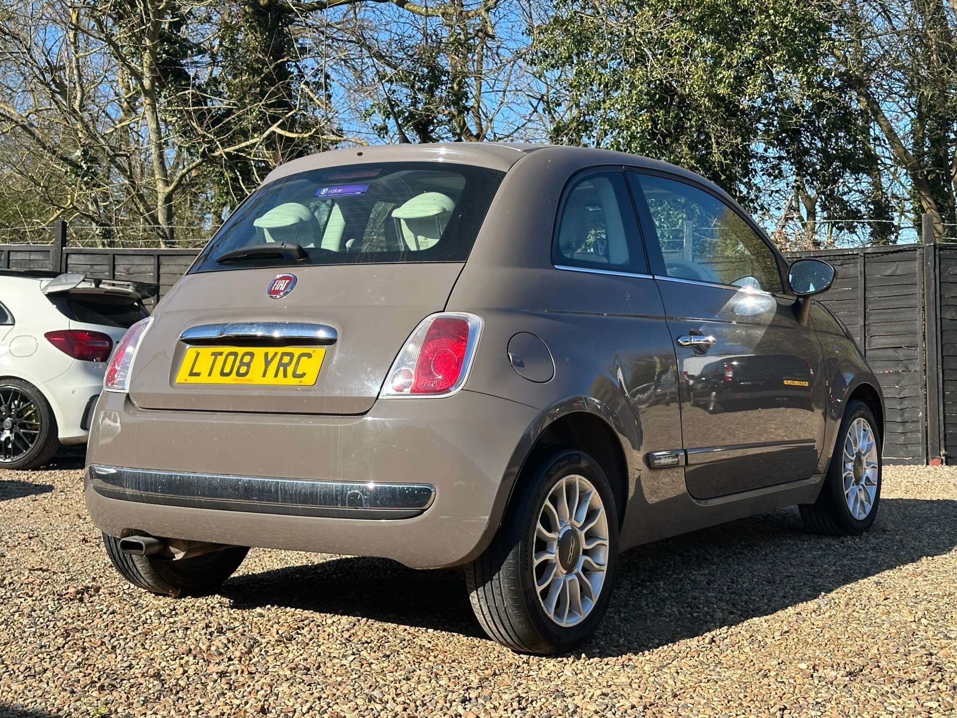 FIAT 500 1.2 500 Lounge RHD 3dr #6