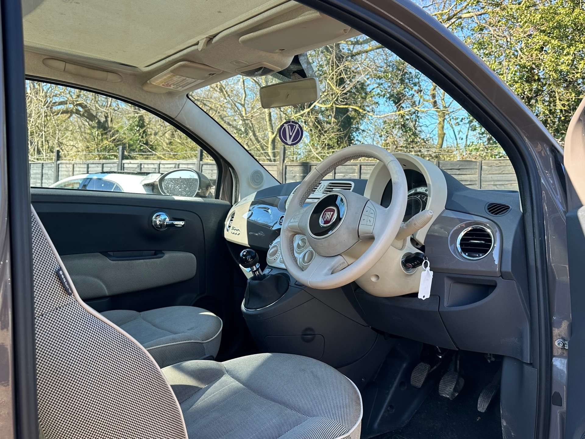 FIAT 500 1.2 500 Lounge RHD 3dr #8