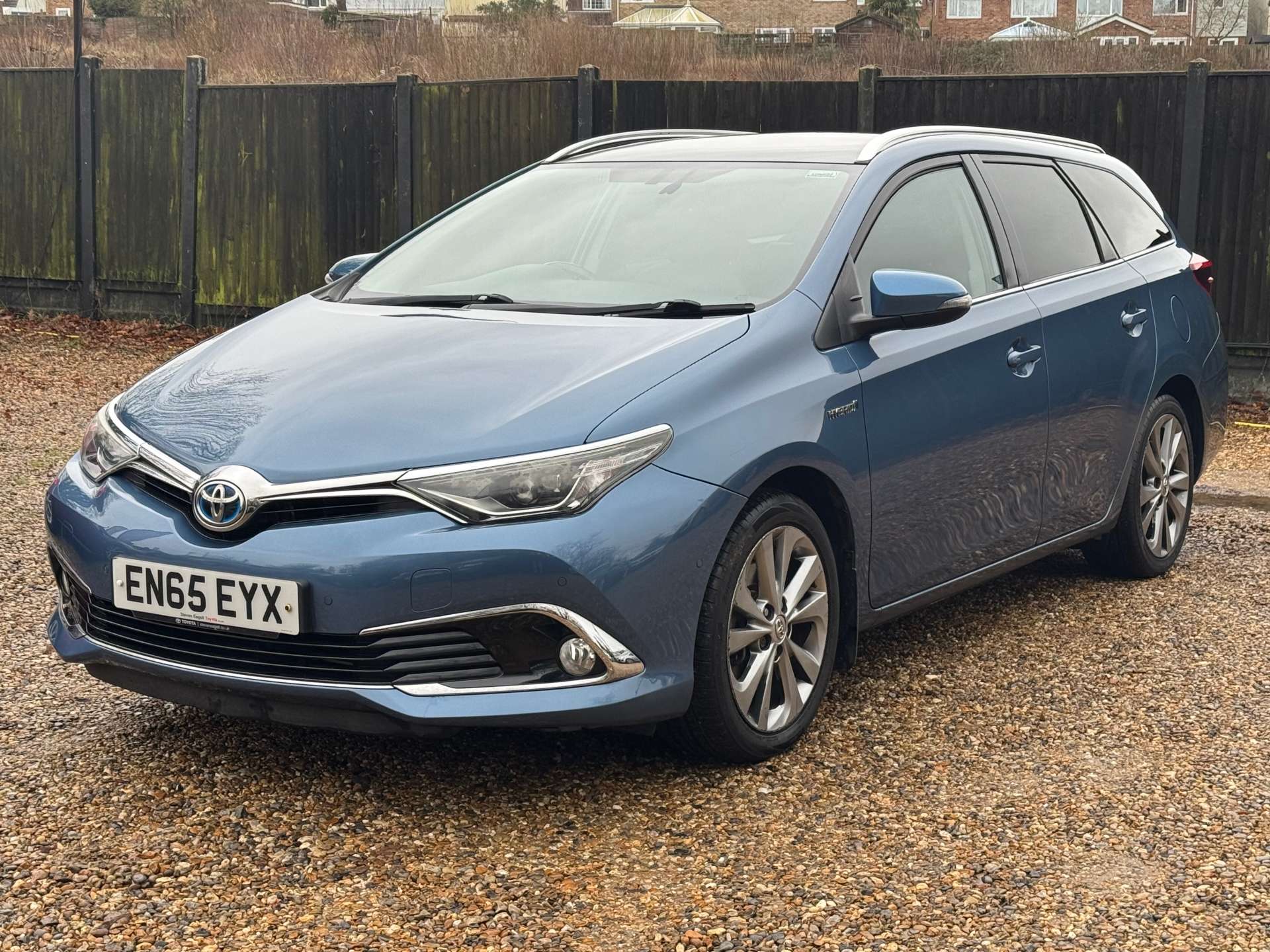 TOYOTA AURIS 1.8 Auris Excel VVT-i Hybrid CVT 5dr #2
