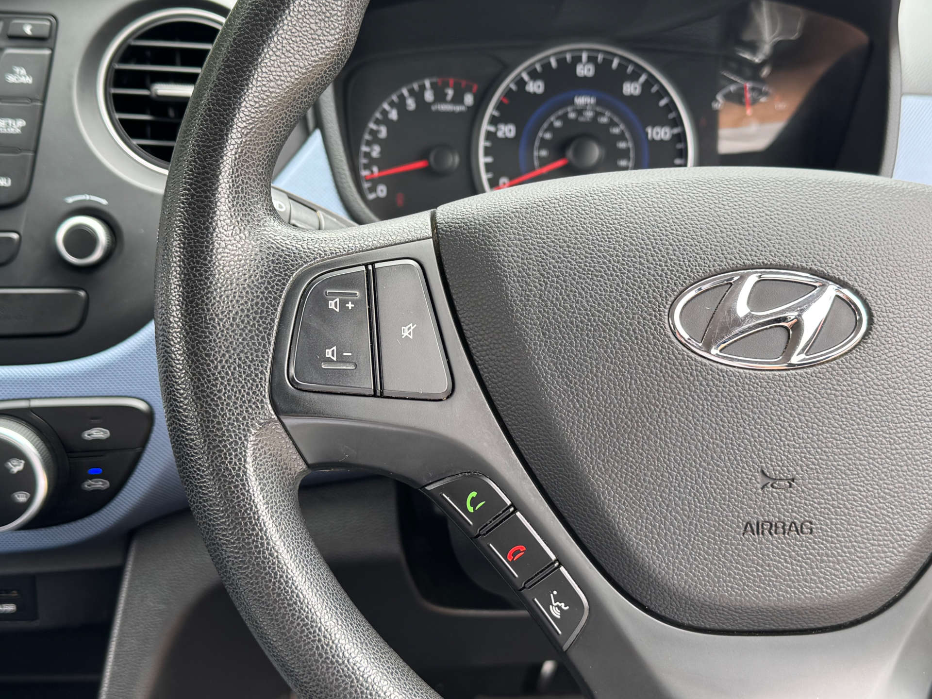 HYUNDAI I10 1.2 i10 SE Auto 5dr #23