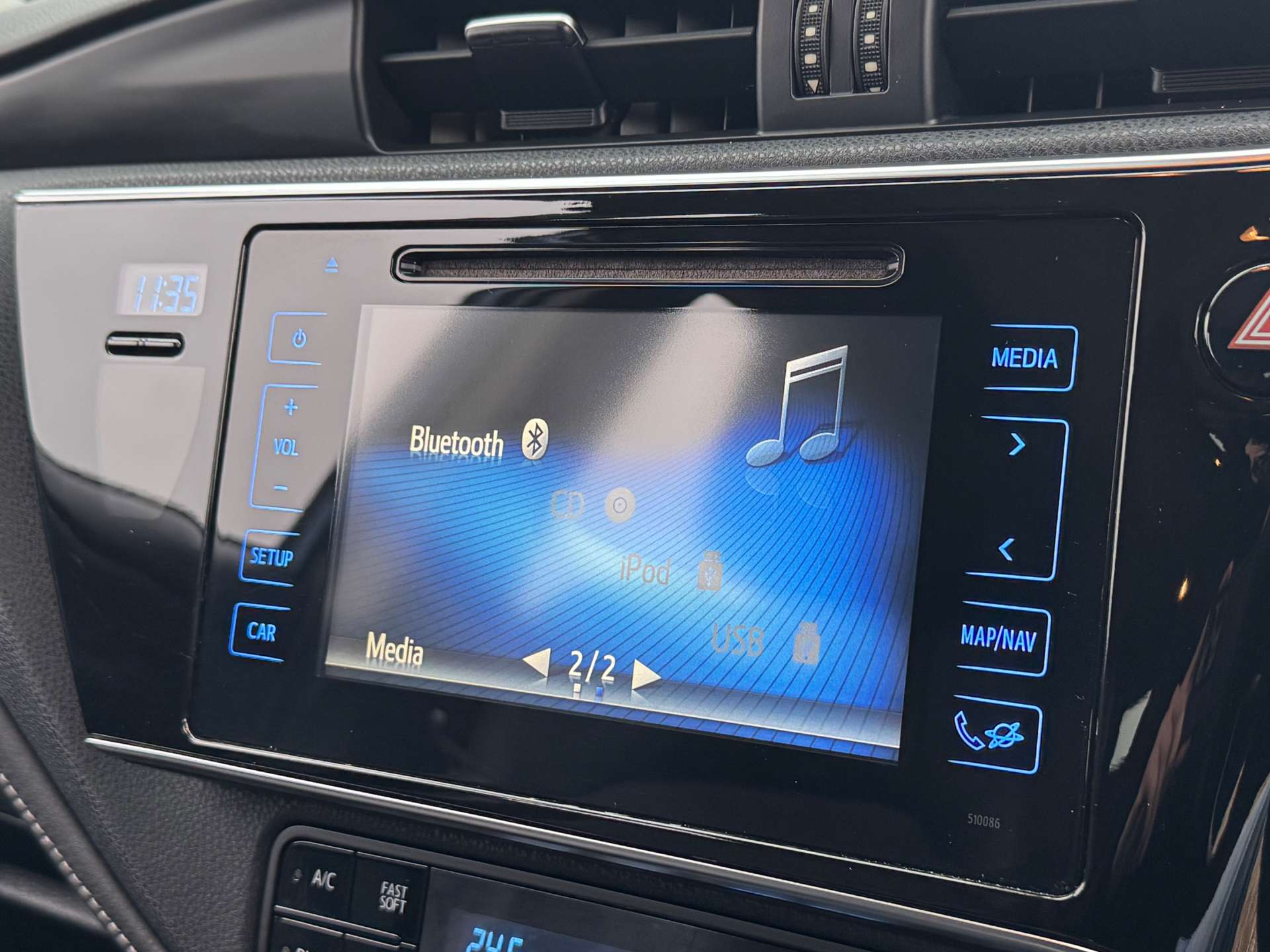 TOYOTA AURIS 1.8 Auris Excel VVT-i Hybrid CVT 5dr #20