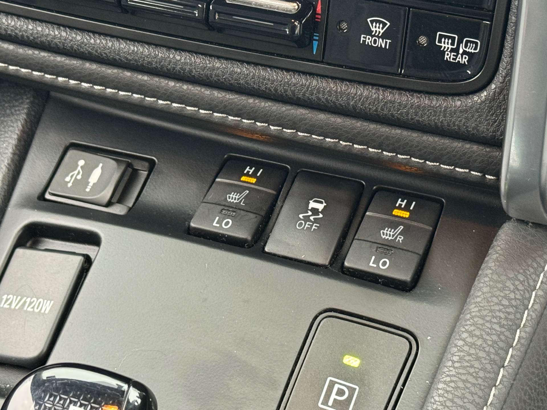 TOYOTA AURIS 1.8 Auris Excel VVT-i Hybrid CVT 5dr #24