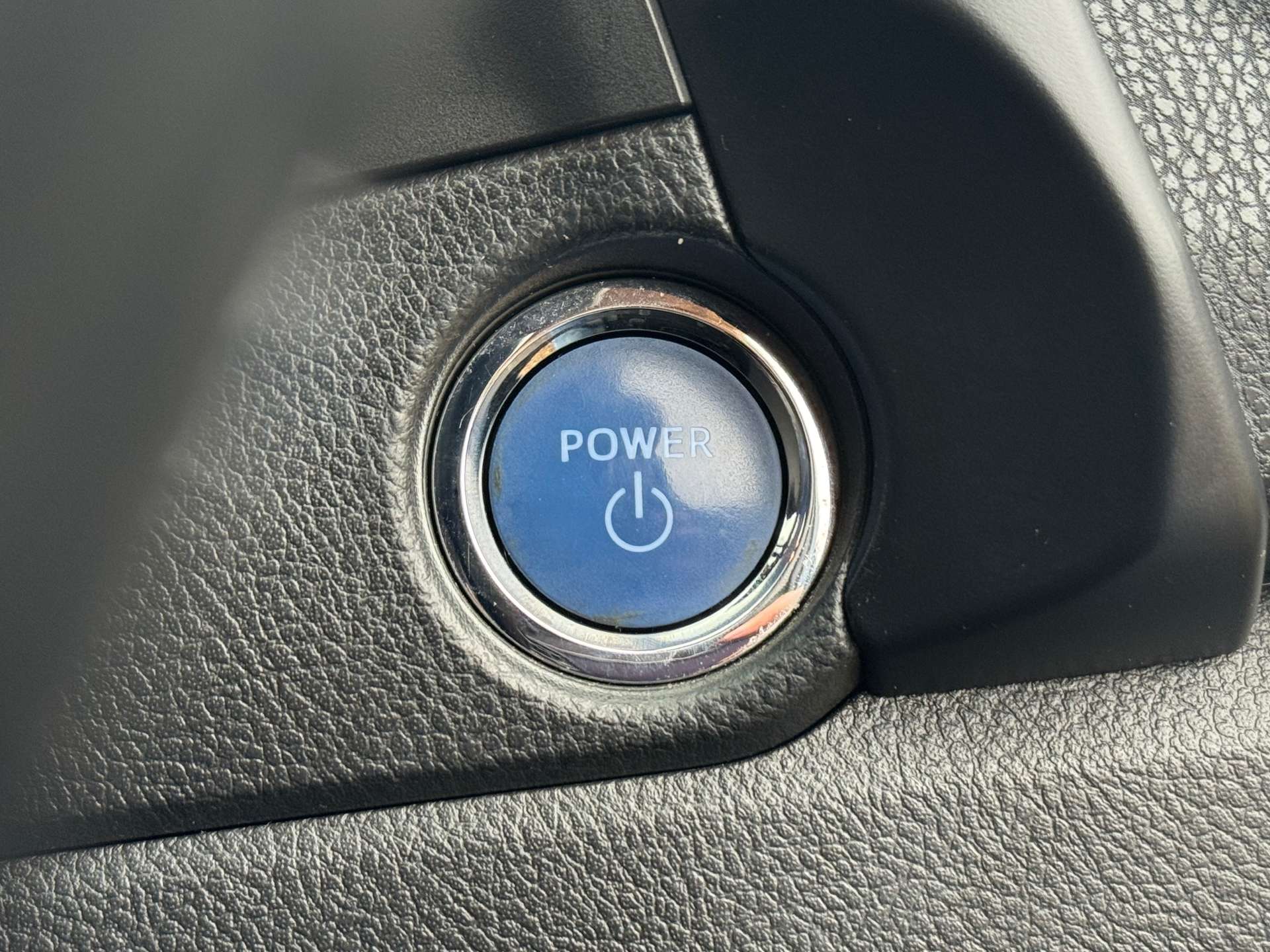 TOYOTA AURIS 1.8 Auris Excel VVT-i Hybrid CVT 5dr #29