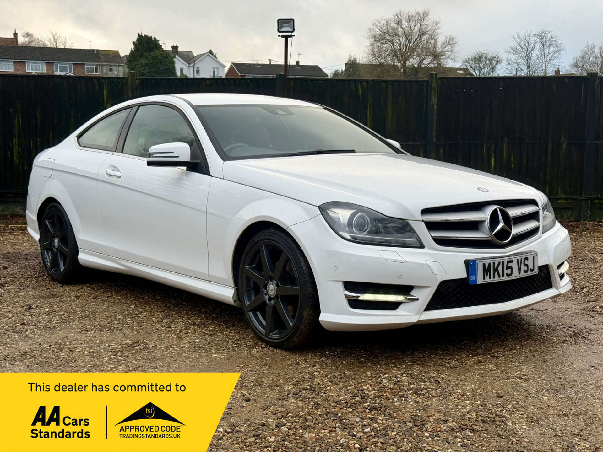 2015 C CLASS 2.1 C220 AMG SPORT EDITION CDI AUTO 2DR 53,000 MILES 2015 AUTOMATIC... photo
