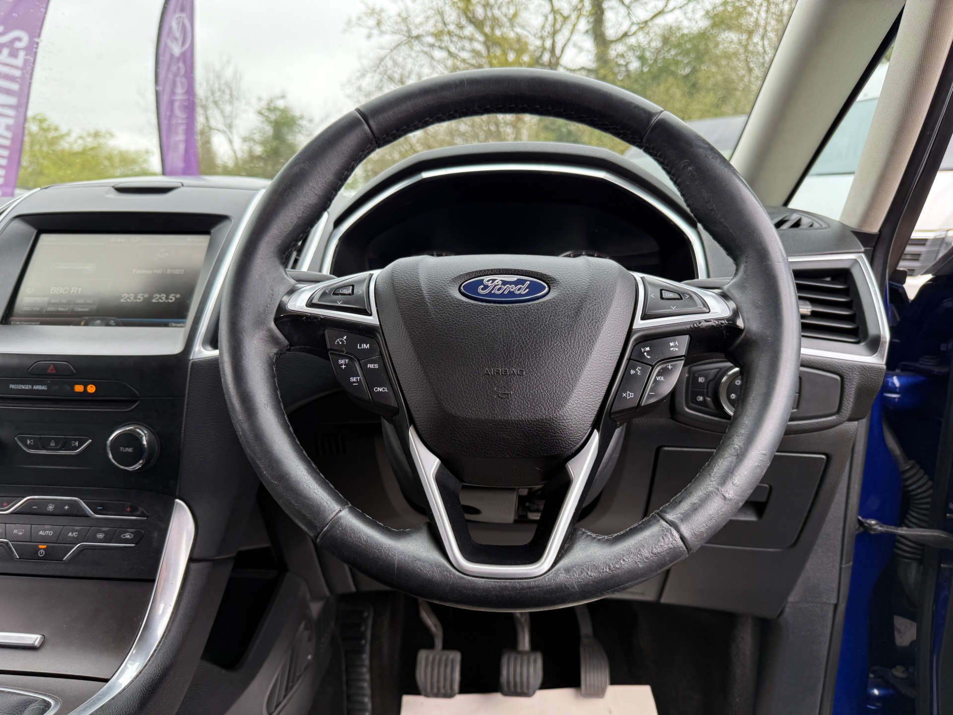 FORD S-MAX 1.5 S-Max Titanium T 5dr #17