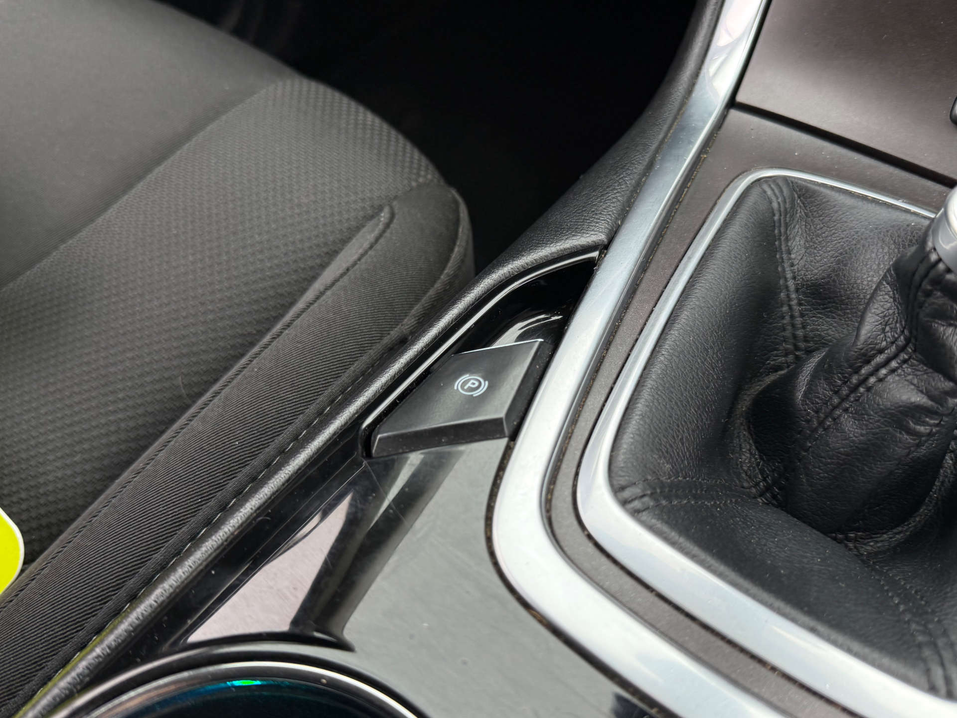 FORD S-MAX 1.5 S-Max Titanium T 5dr #24