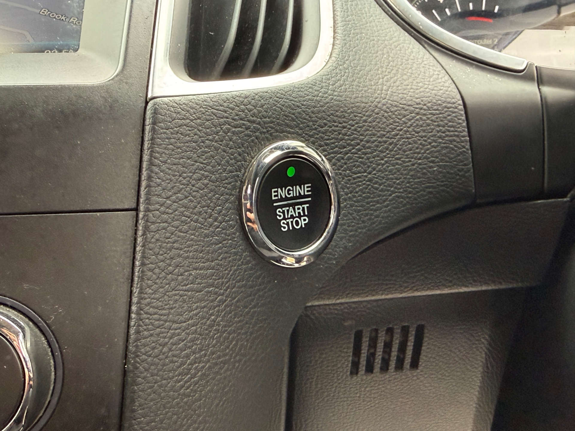 FORD S-MAX 1.5 S-Max Titanium T 5dr #26