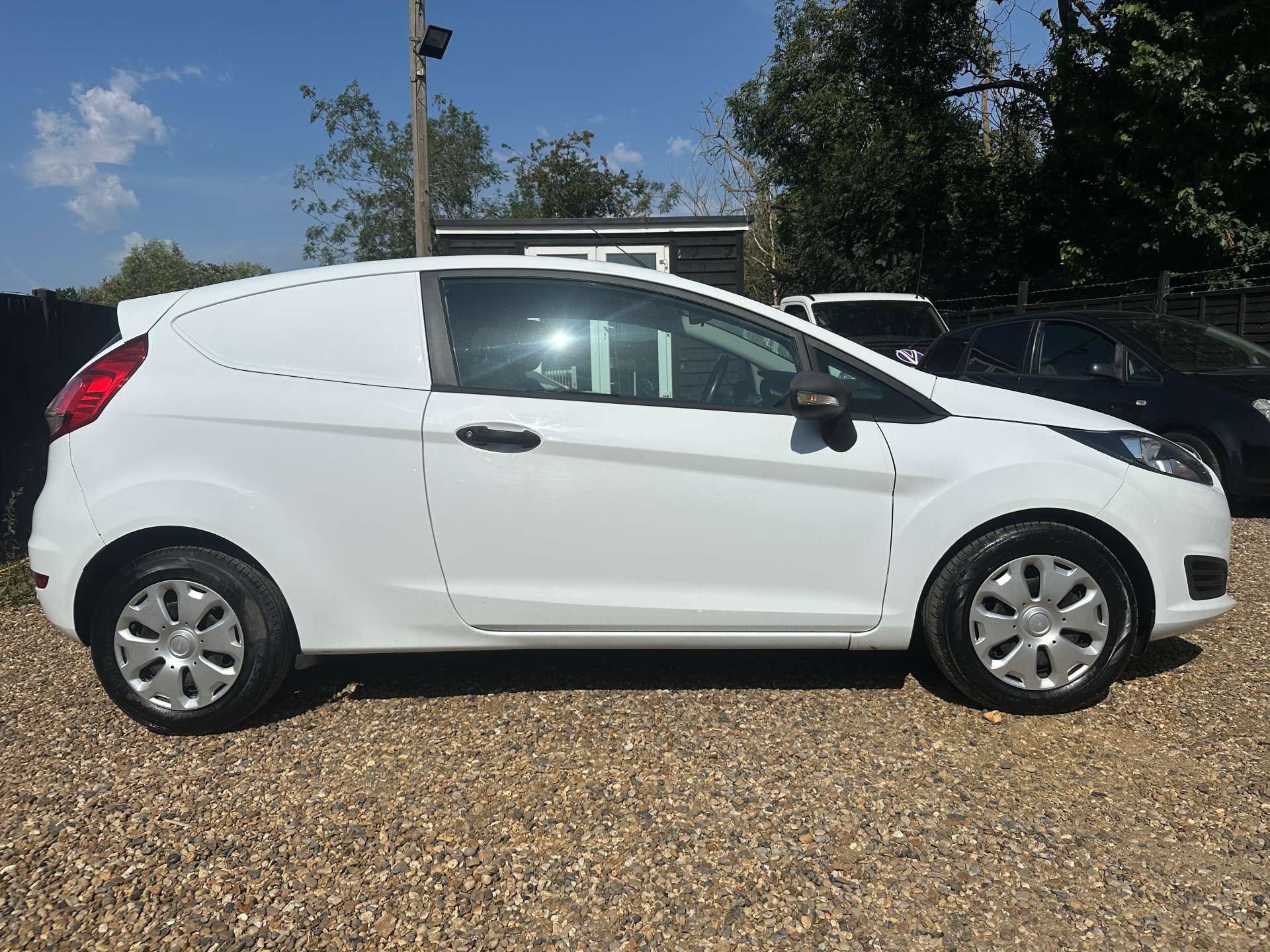 FORD FIESTA 1.5 Fiesta Base TDCi 3dr #7