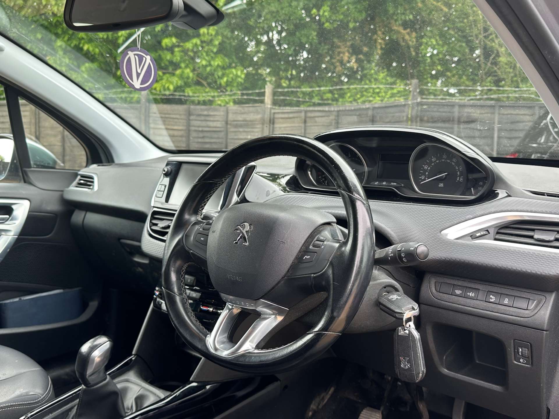PEUGEOT 2008 1.2 2008 Allure 5dr #8