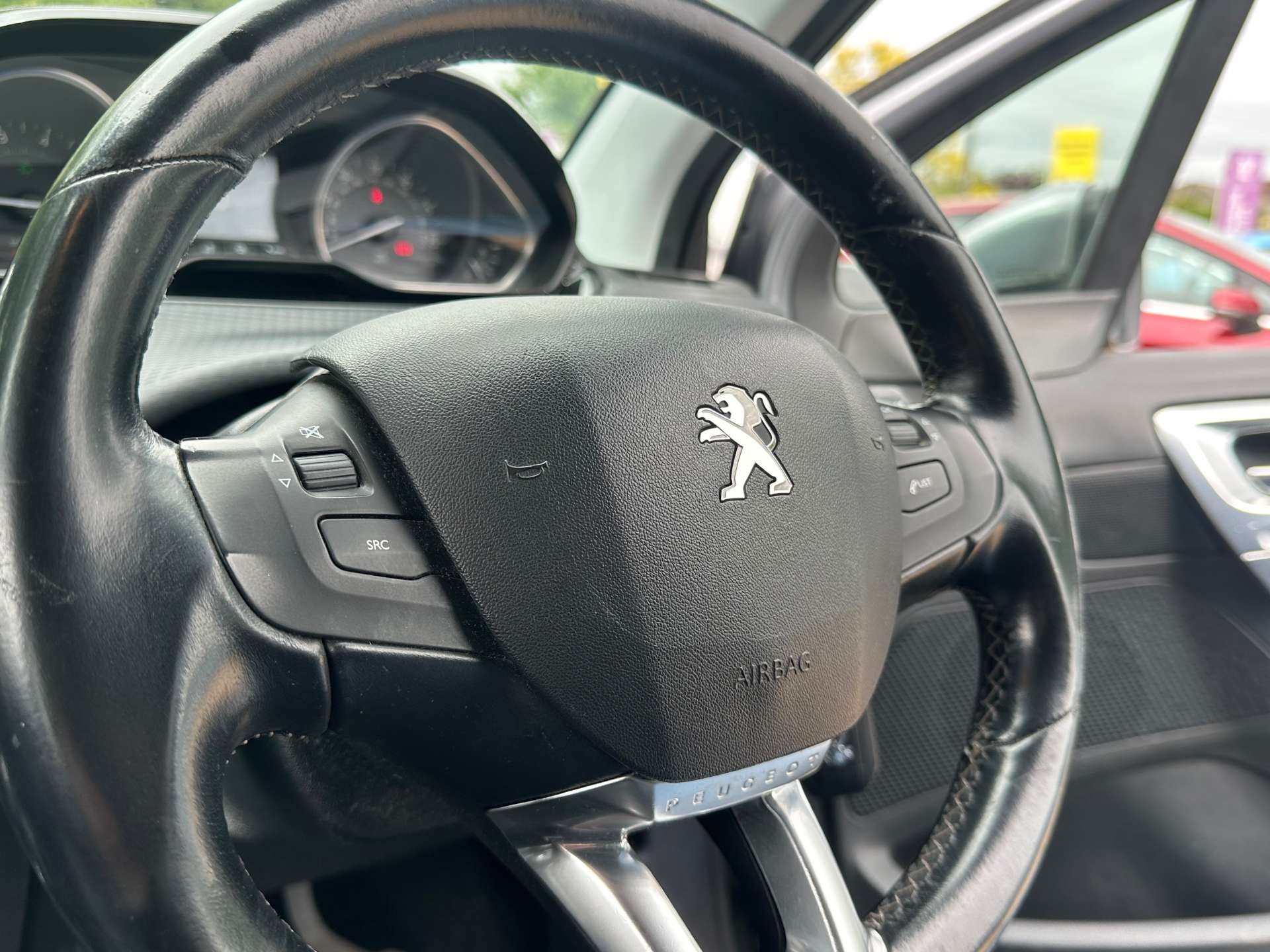 PEUGEOT 2008 1.2 2008 Allure 5dr #18