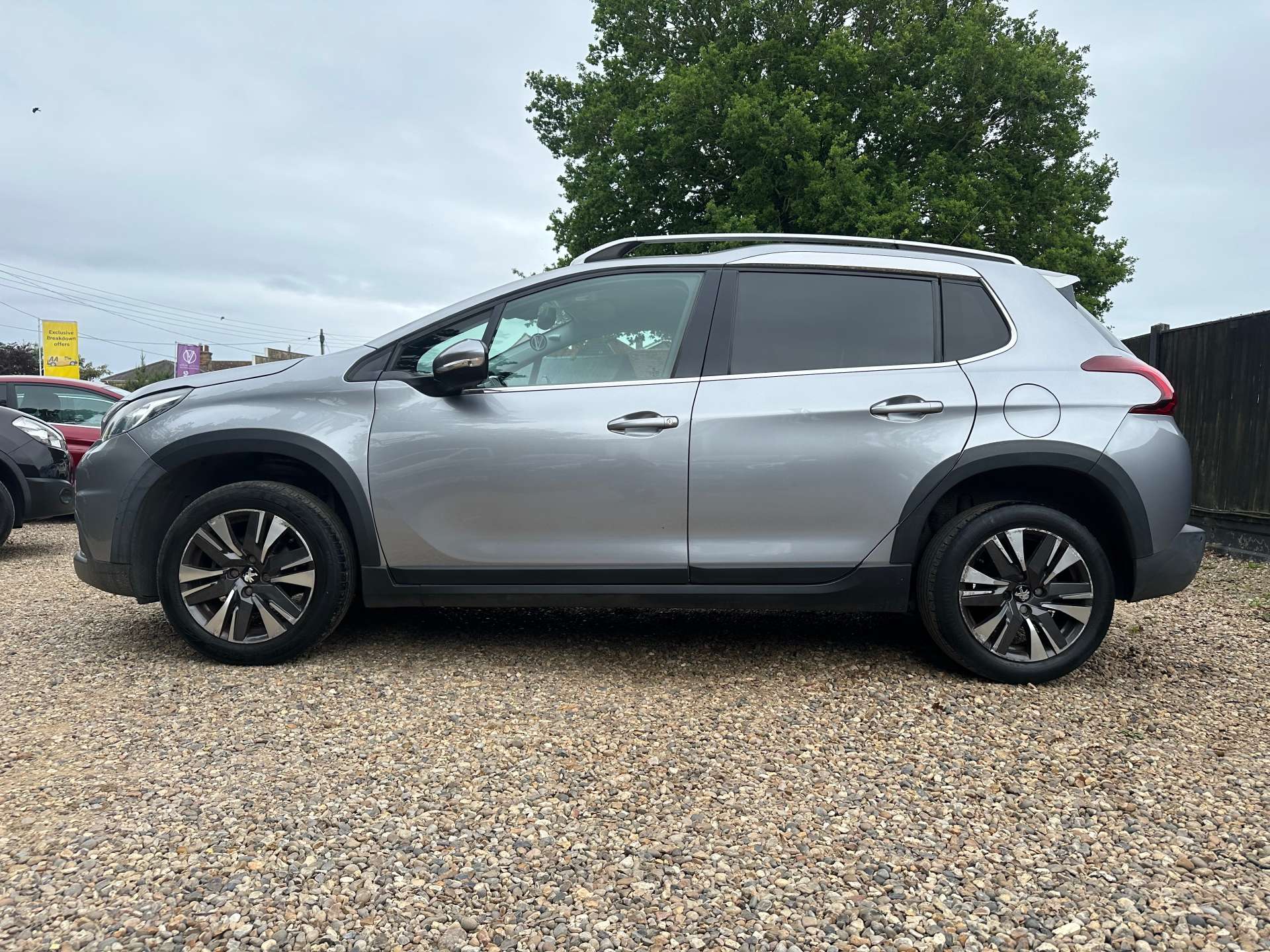 PEUGEOT 2008 1.2 2008 Allure 5dr #3