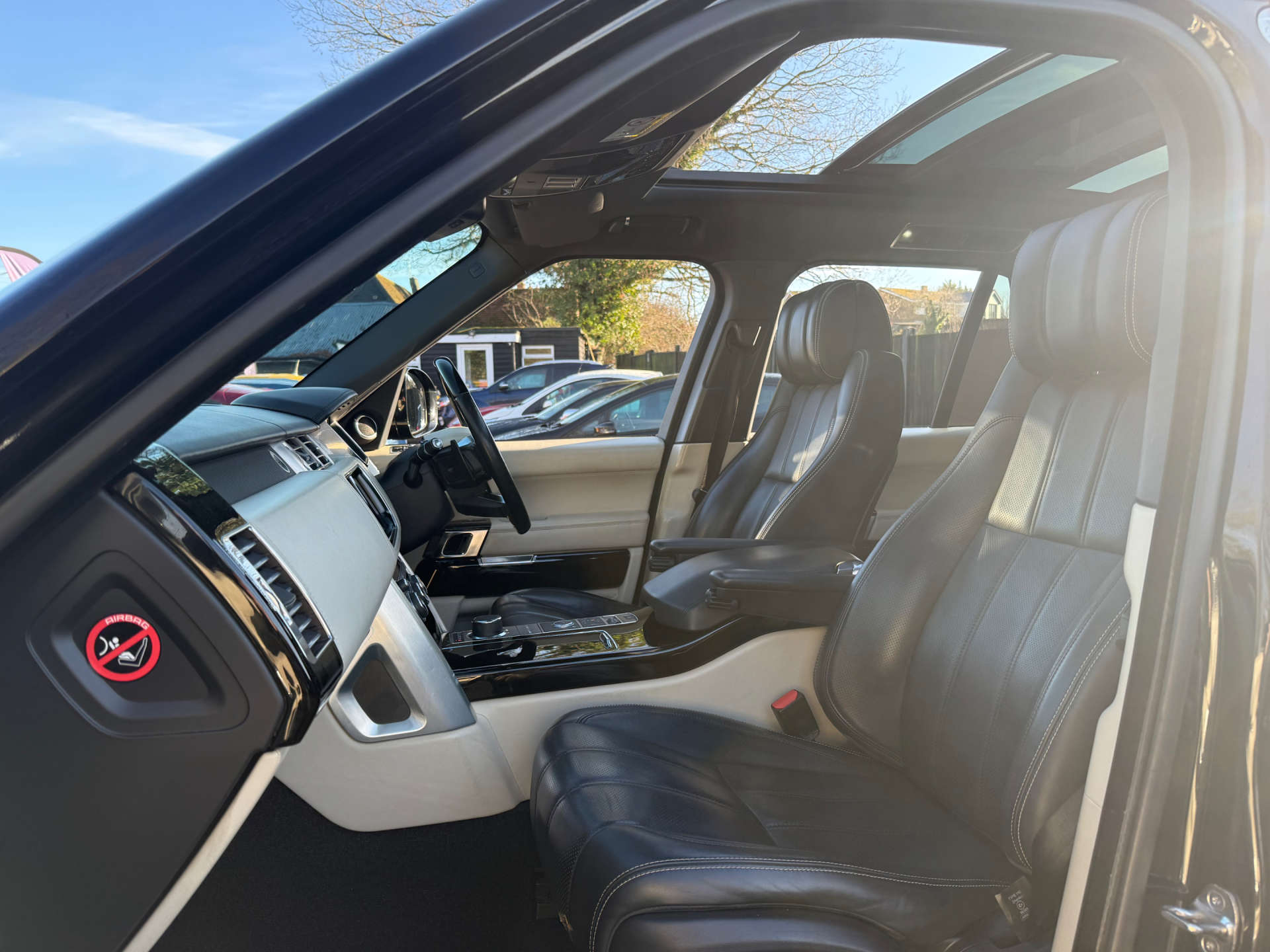 LAND ROVER RANGE ROVER 3.0 Range Rover Autobiography TDV6 Auto 4WD 5dr #21