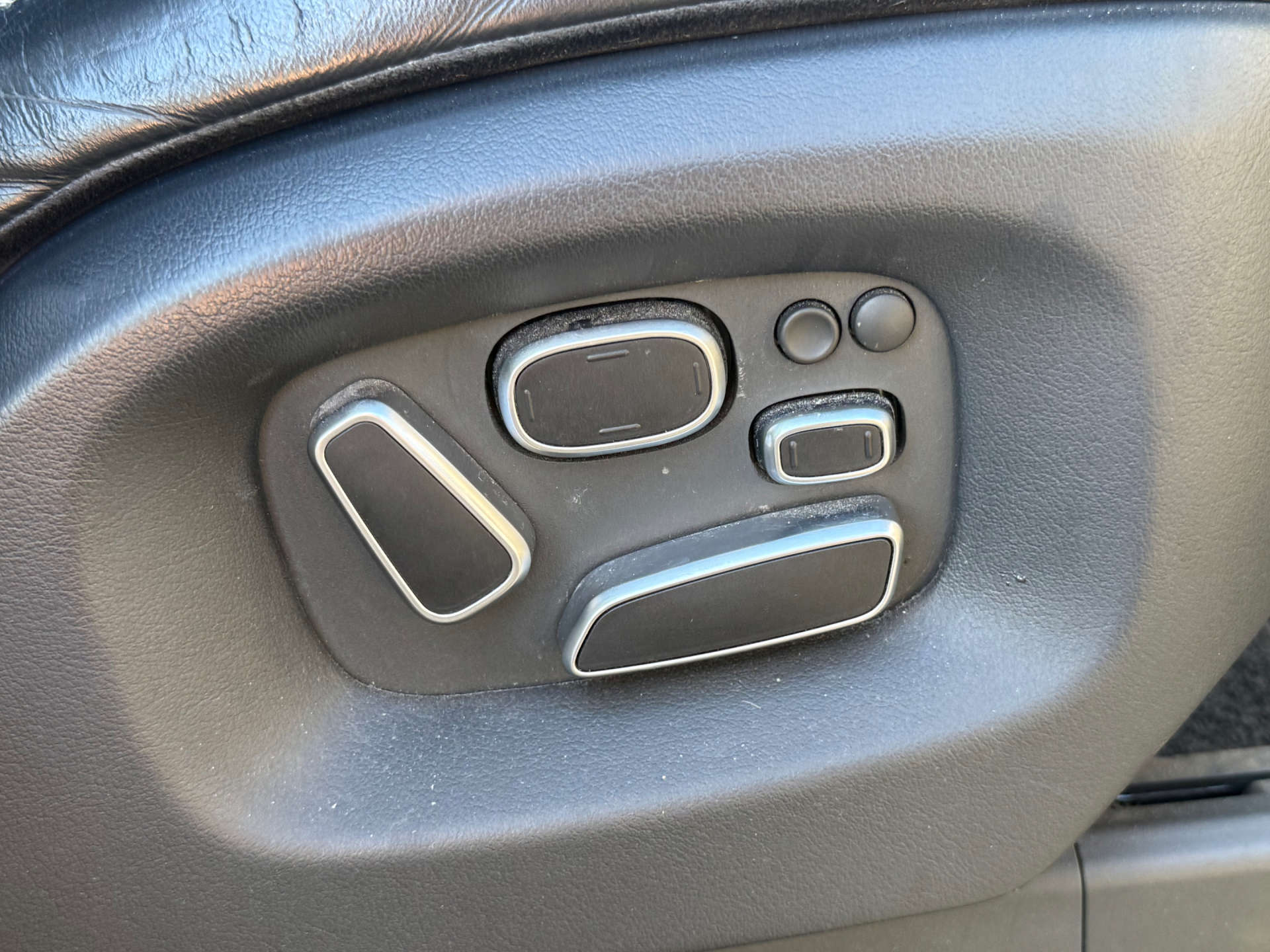 LAND ROVER RANGE ROVER 3.0 Range Rover Autobiography TDV6 Auto 4WD 5dr #43