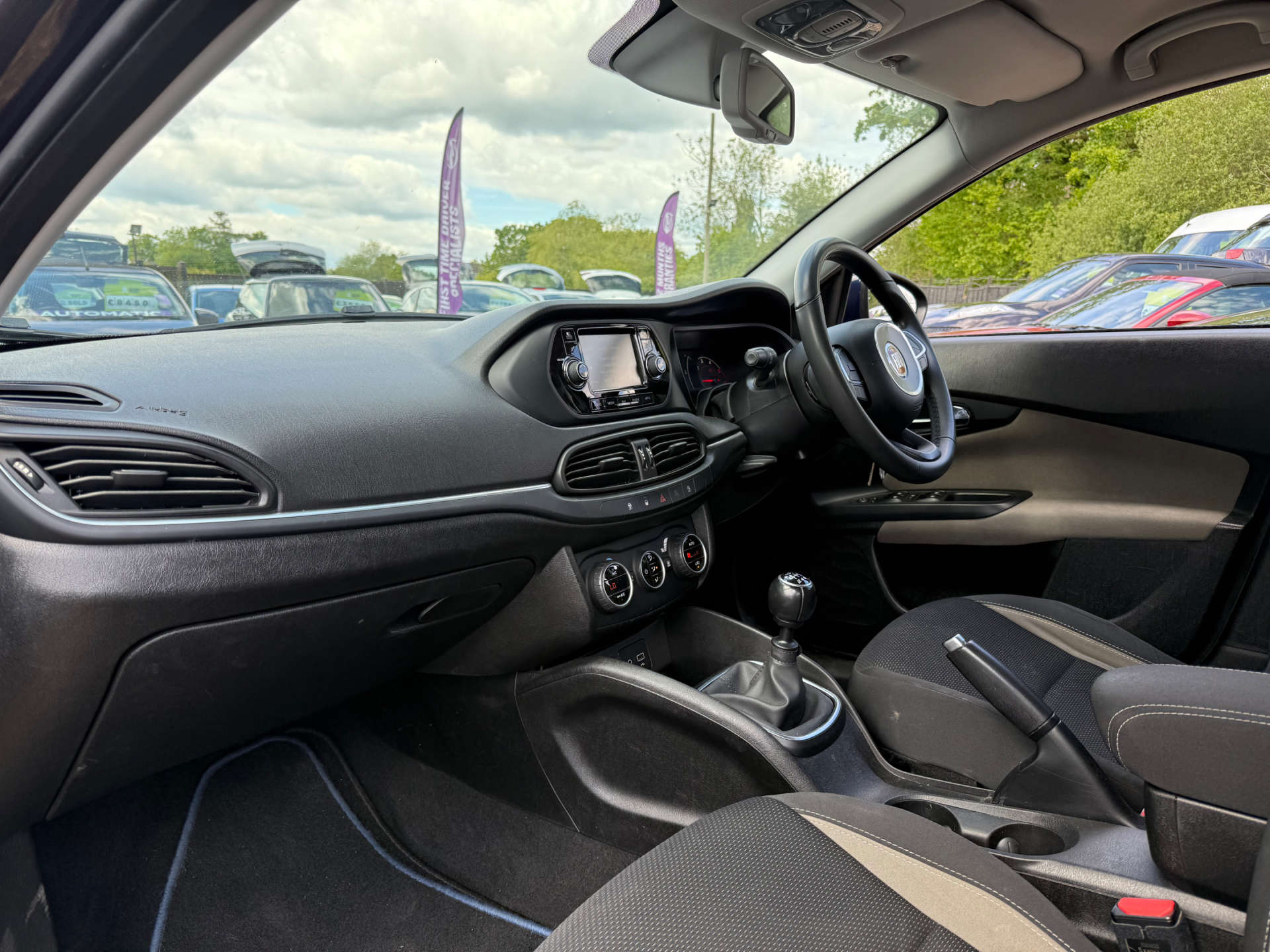 FIAT TIPO 1.6 Tipo Lounge MultiJet 5dr #14