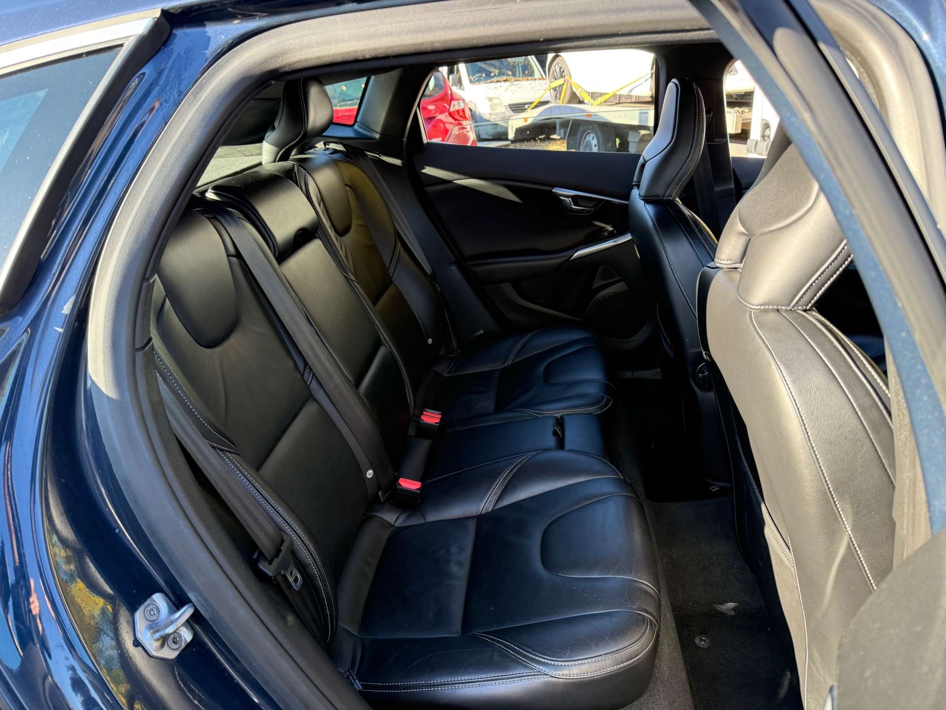 VOLVO V40 2.0 V40 R-Design Luxury Nav D4 5dr #11