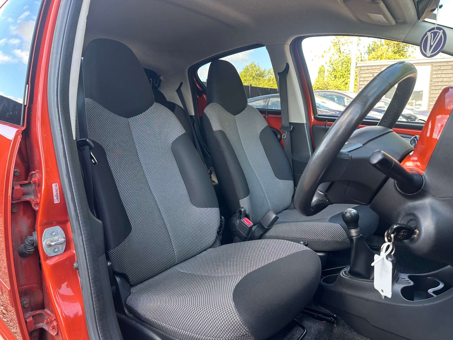 TOYOTA AYGO 1.0 Aygo VVT-i Fire 5dr #10
