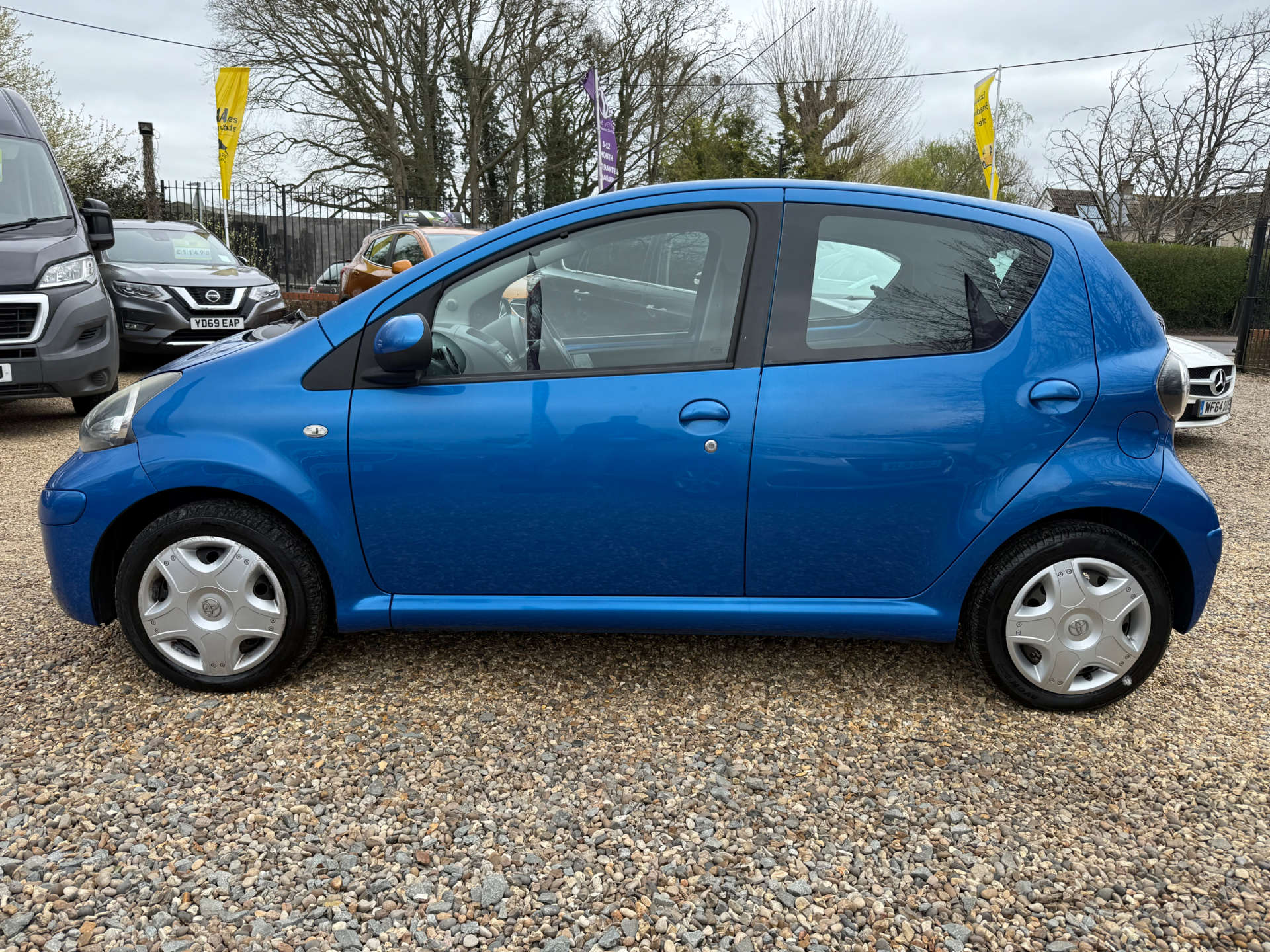 TOYOTA AYGO 1.0 Aygo Blue VVT-i 5dr #3