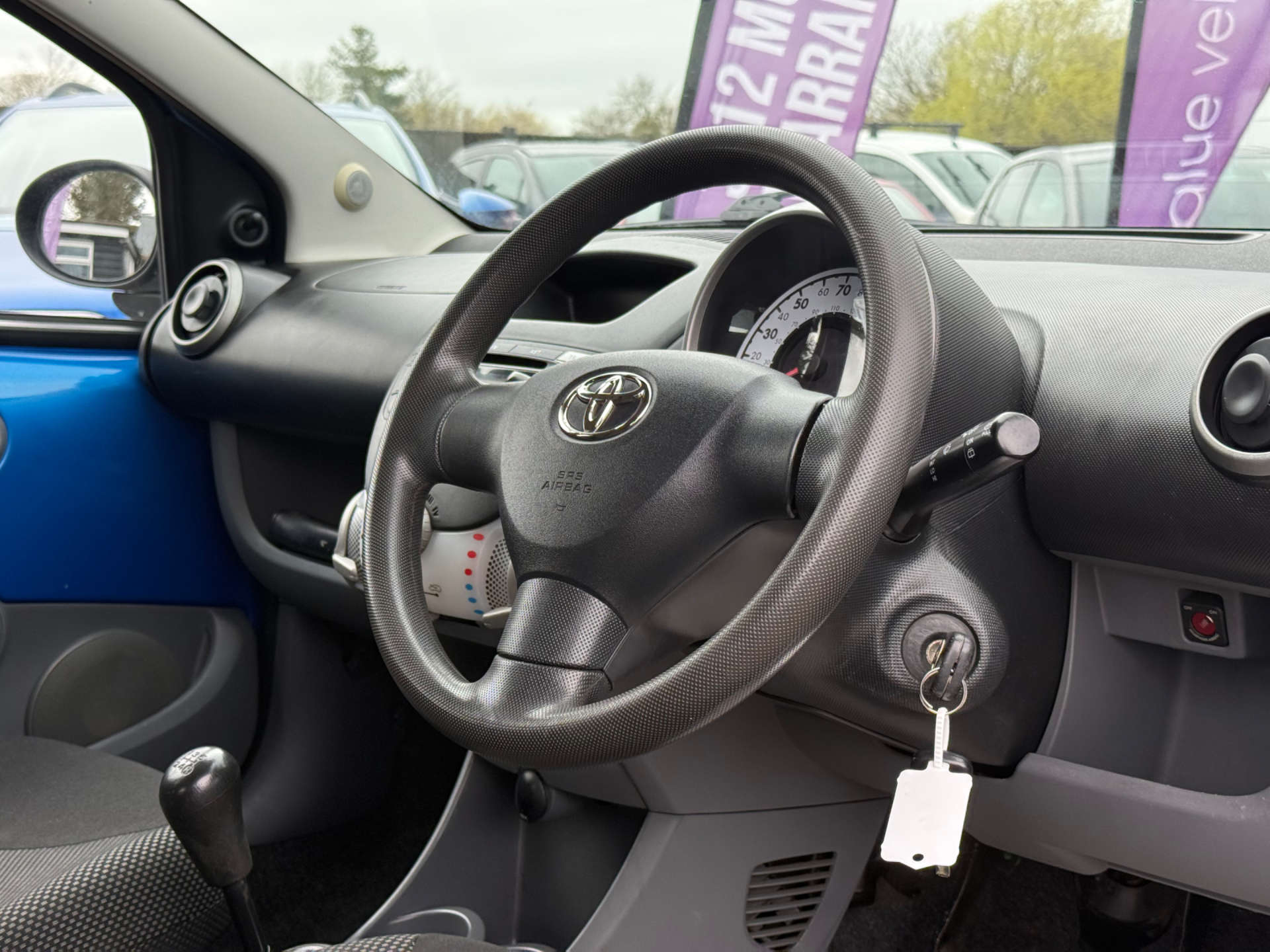 TOYOTA AYGO 1.0 Aygo Blue VVT-i 5dr #9