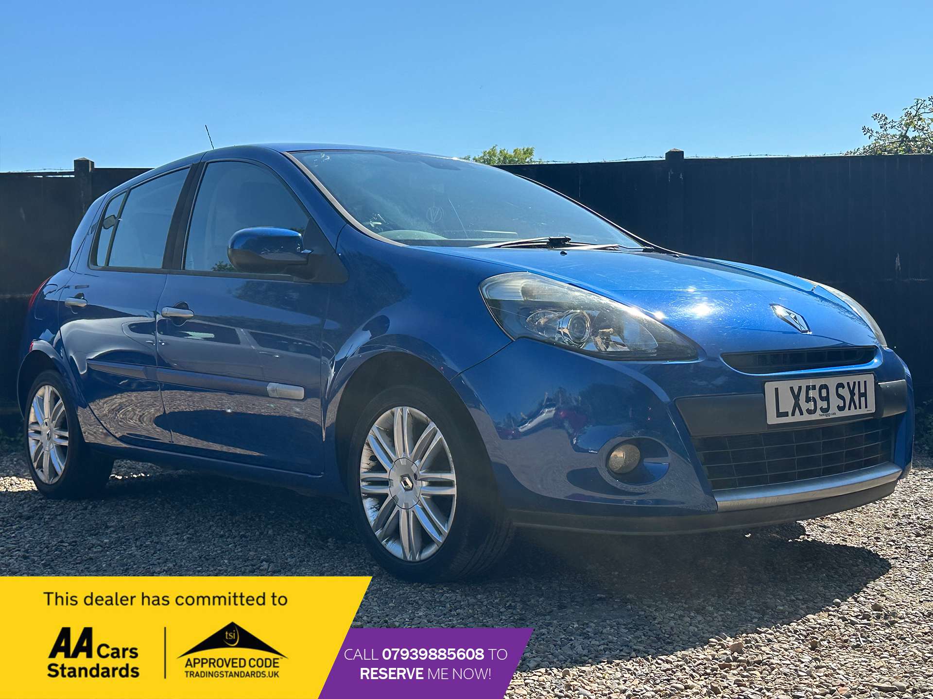 RENAULT CLIO 1.6 Clio Initiale TomTom VVT Auto 5dr