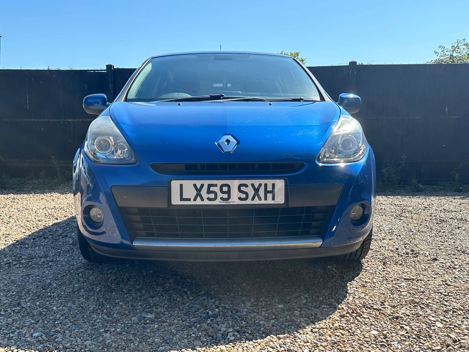 RENAULT CLIO 1.6 Clio Initiale TomTom VVT Auto 5dr