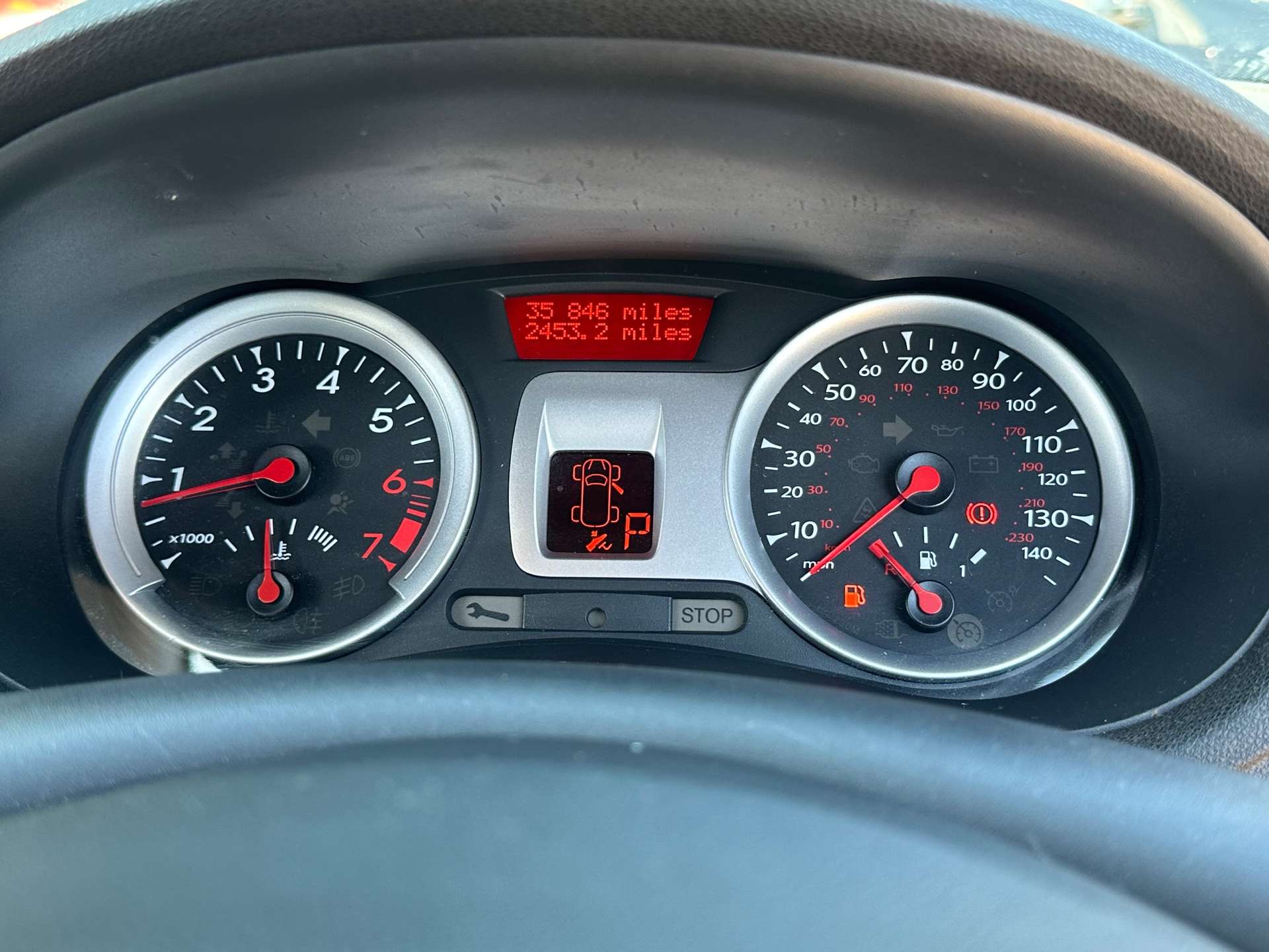 RENAULT CLIO 1.6 Clio Initiale TomTom VVT Auto 5dr #17