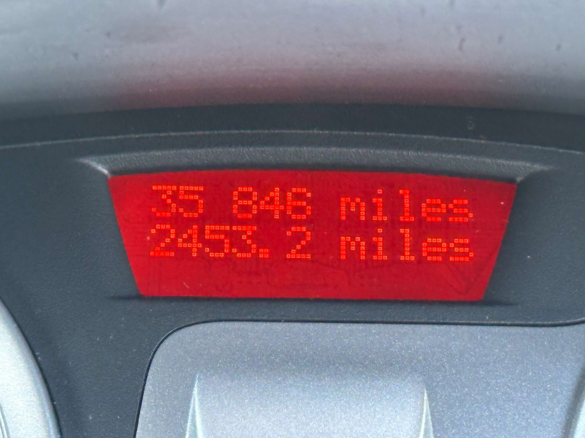 RENAULT CLIO 1.6 Clio Initiale TomTom VVT Auto 5dr #18