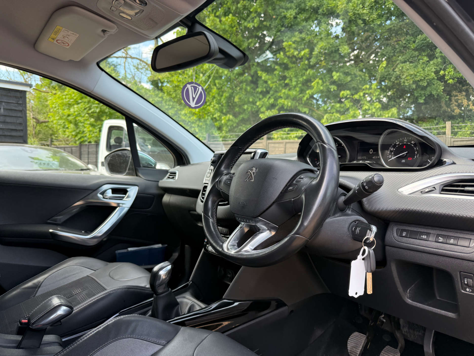 PEUGEOT 2008 1.2 2008 Allure 5dr #8