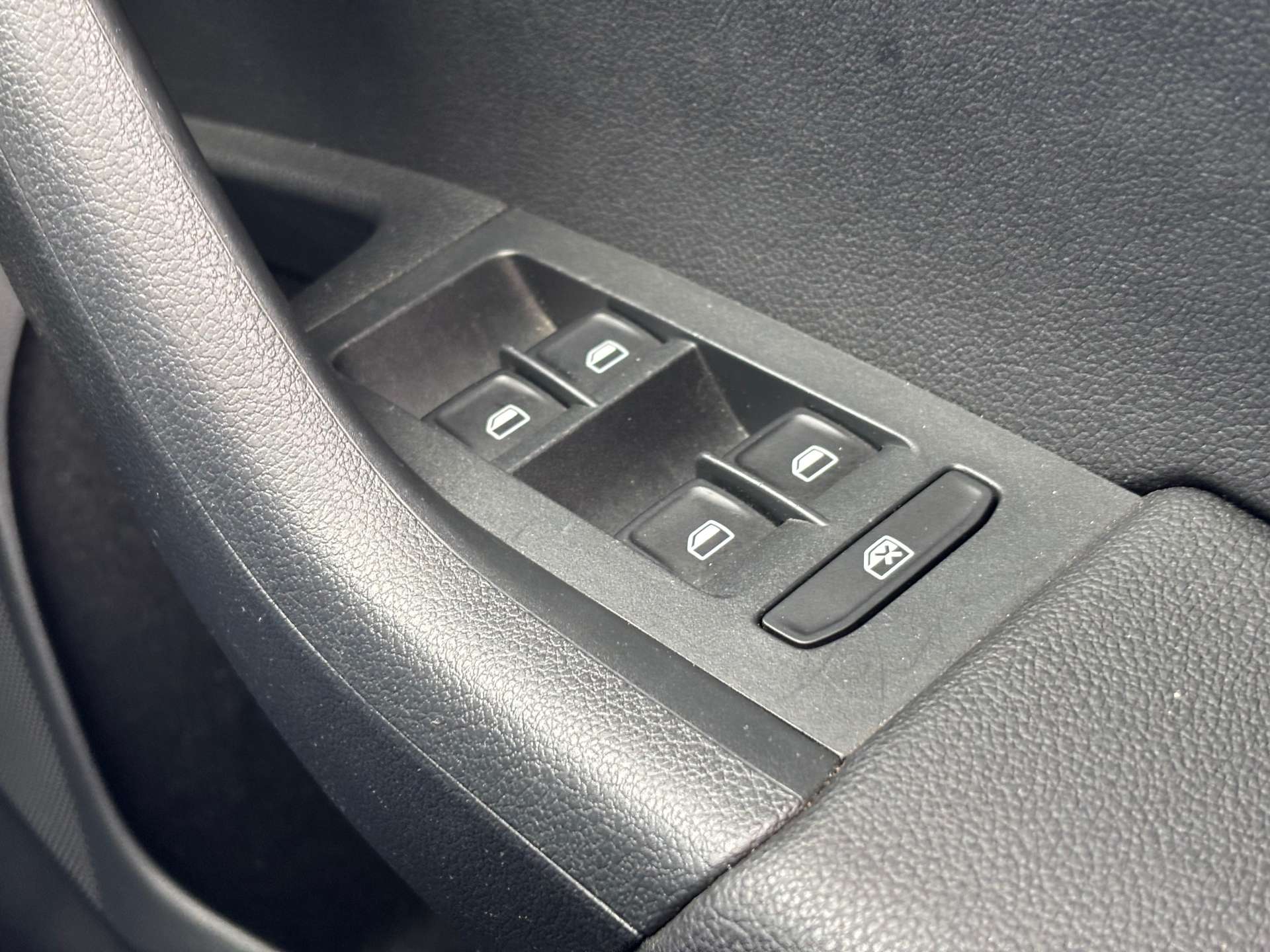 SKODA OCTAVIA 2.0 Octavia Elegance TDI CR Semi-Auto 5dr #28